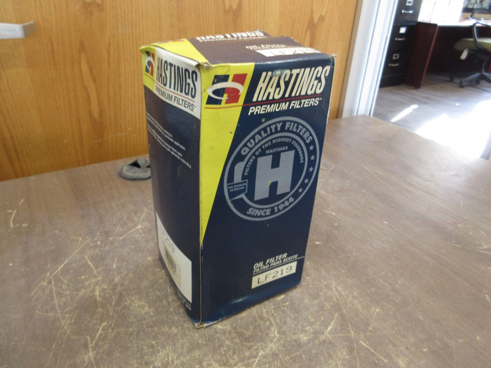 Hastings Oil Filter LF219 *Shelfwear* New Surplus
