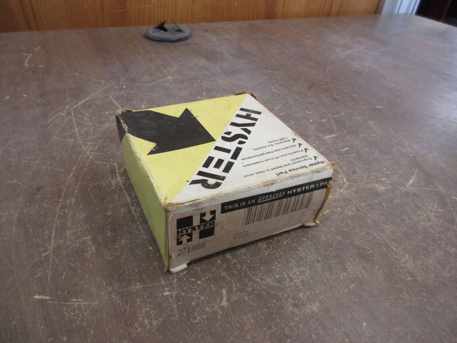 Hyster Coil 271888 *Missing Suppressor* New Surplus