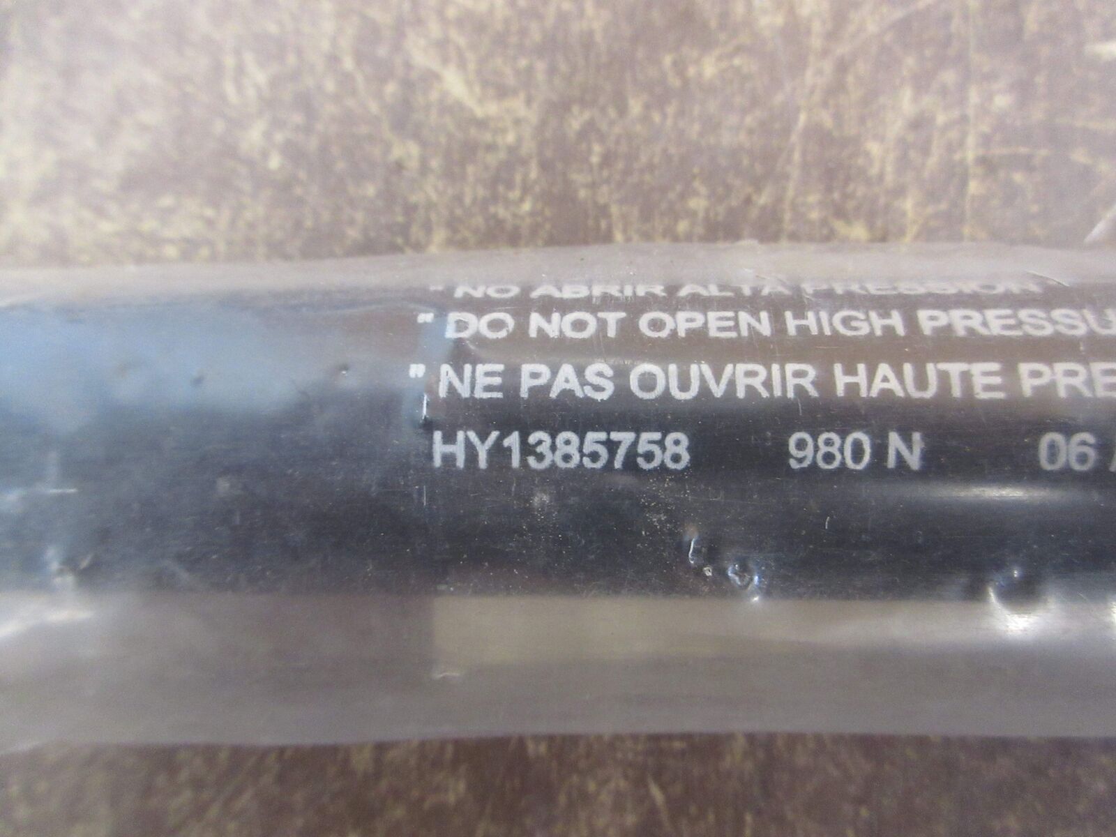 Hyster Shock Spring HY1385758 *No Box* New Surplus