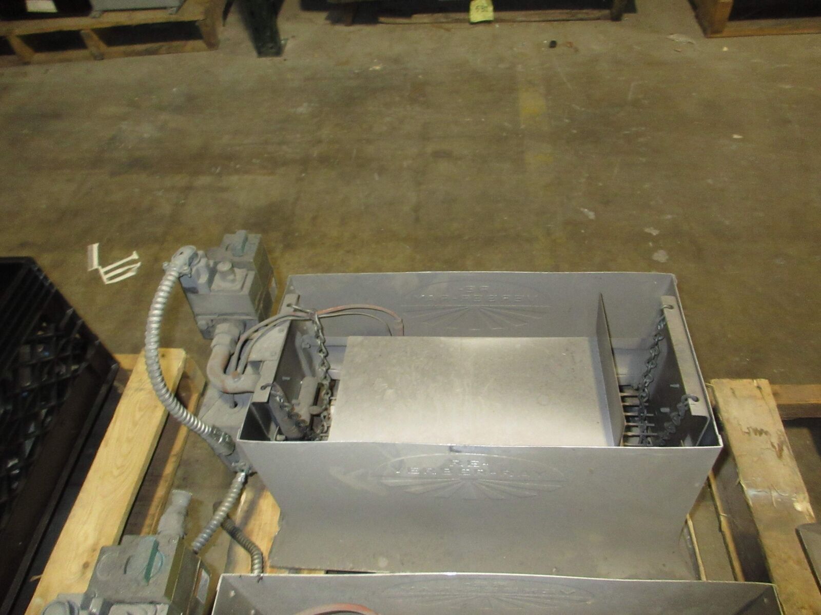 Detroit Radiant Products Re-Verber-Ray Infrared Radiant Heater DR 30 NFS-2 120V