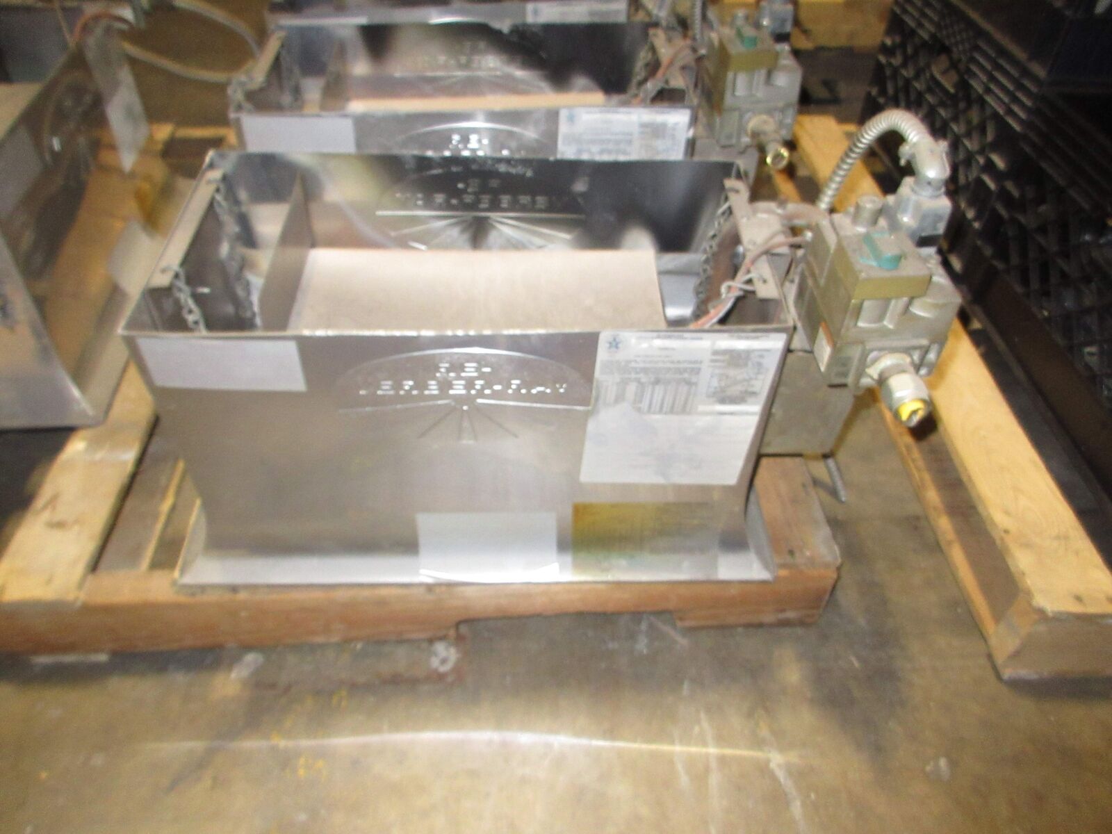 Detroit Radiant Products Re-Verber-Ray Infrared Radiant Heater DR 30 NFS-2 120V