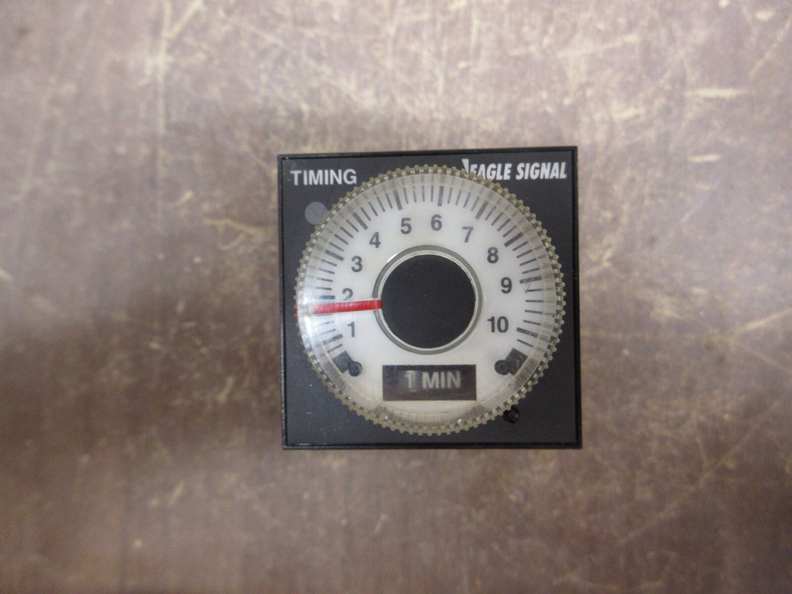 Eagle Signal Analog Timer B846-500 24-240VAC 24VDC w/ Base Used