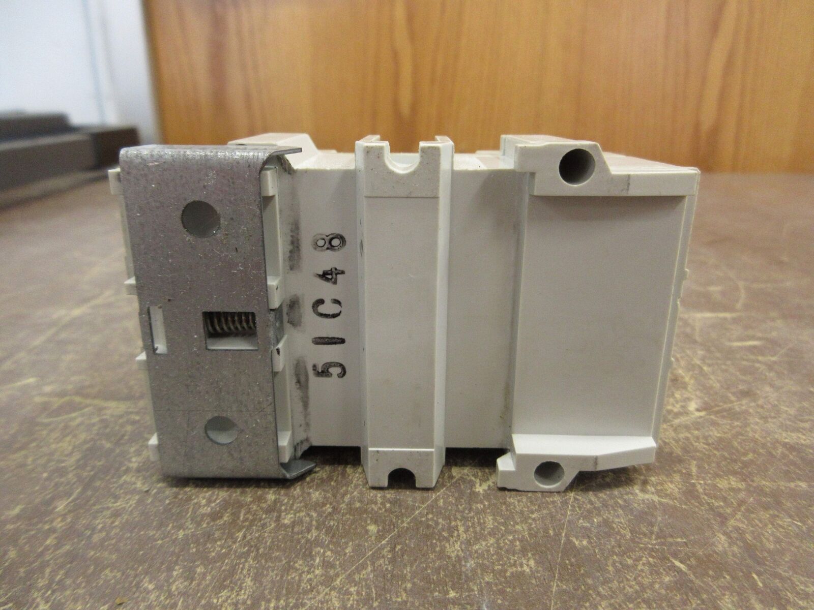 ABB Disconnect Switch OETL-NF60 80A 600V 3Ph *No Handle* *Chipped Insulator*