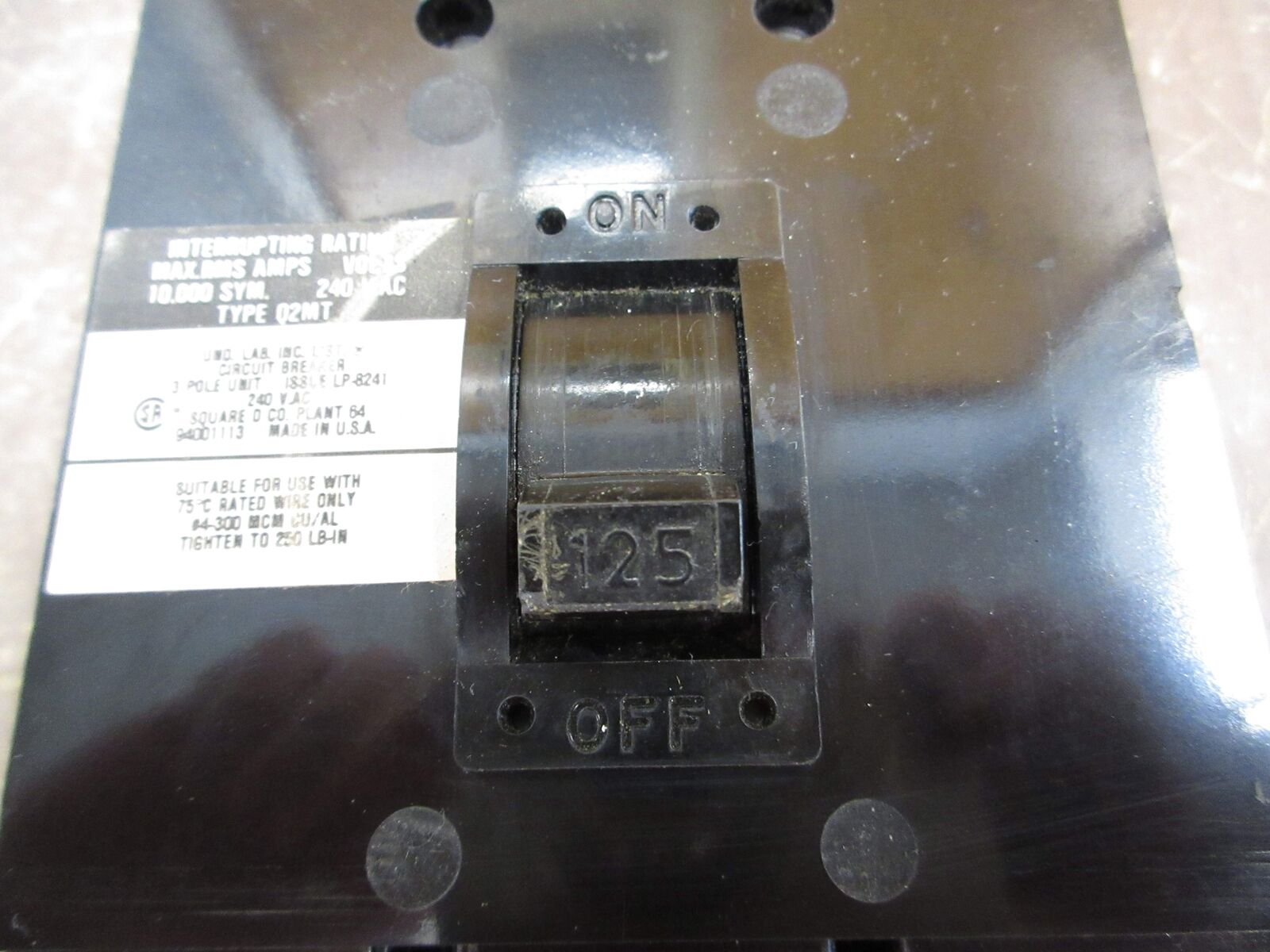Square D Circuit Breaker Q2M3125MT 125A 240V 3P Used