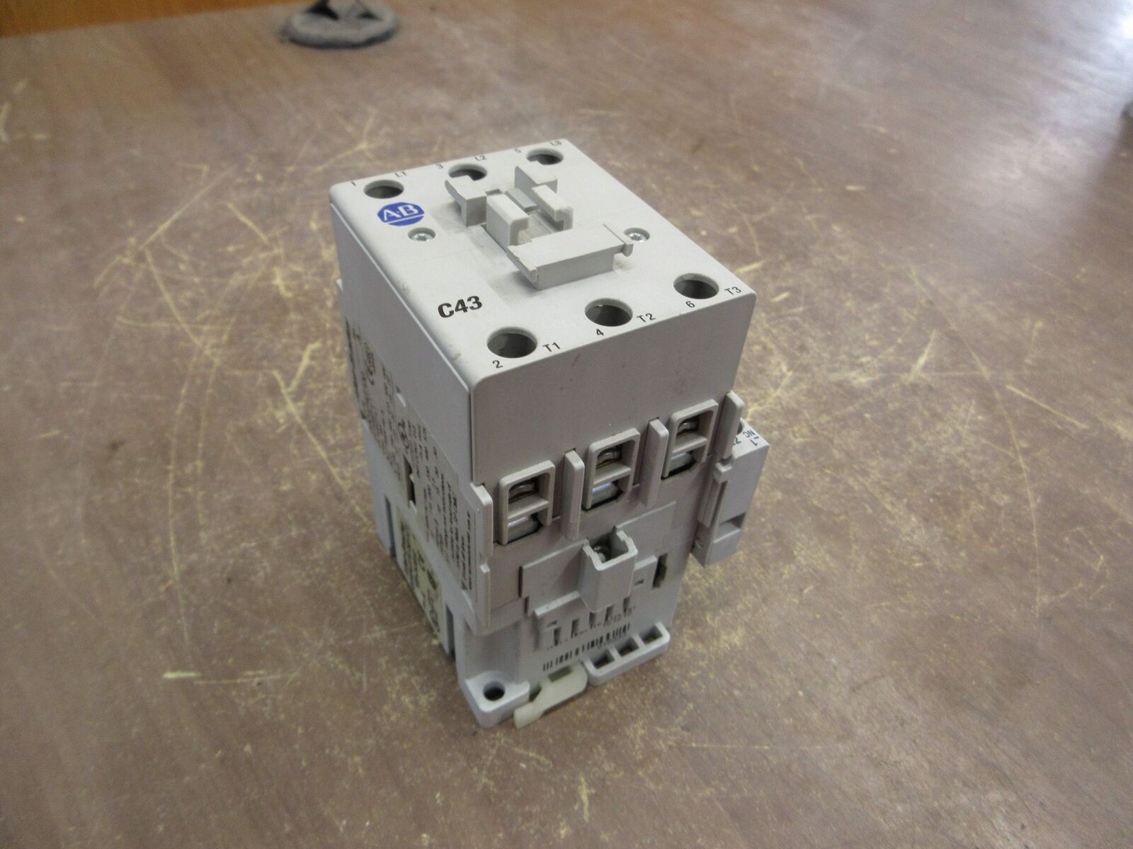 Allen-Bradley Contactor 100-C43*00 Ser. A 480V Coil 75A 600V (1) Aux Contact