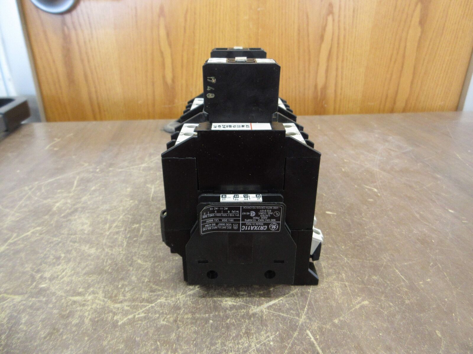 GE Reversing Contactor CR7CG 24V Coil 45A 600V (2) Aux Contact Blocks Used