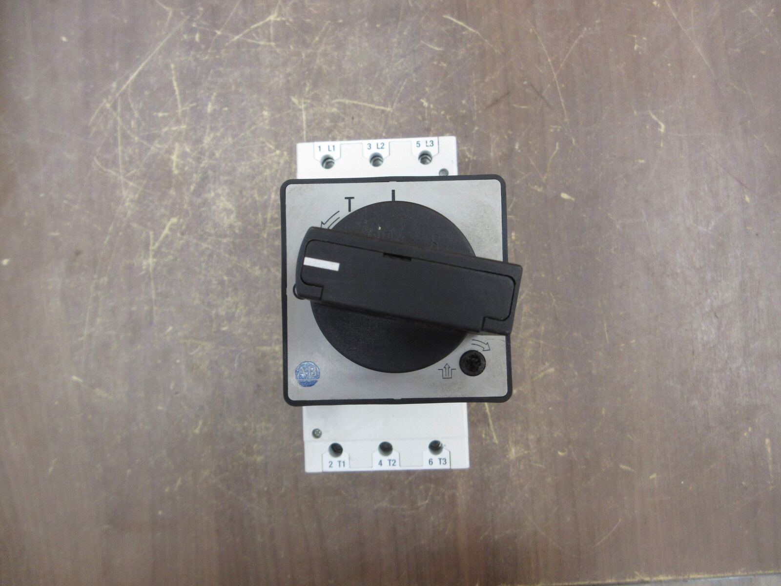 Allen-Bradley Motor Protector 140-CMN-4000 Ser. C Trip: 25-40A Used