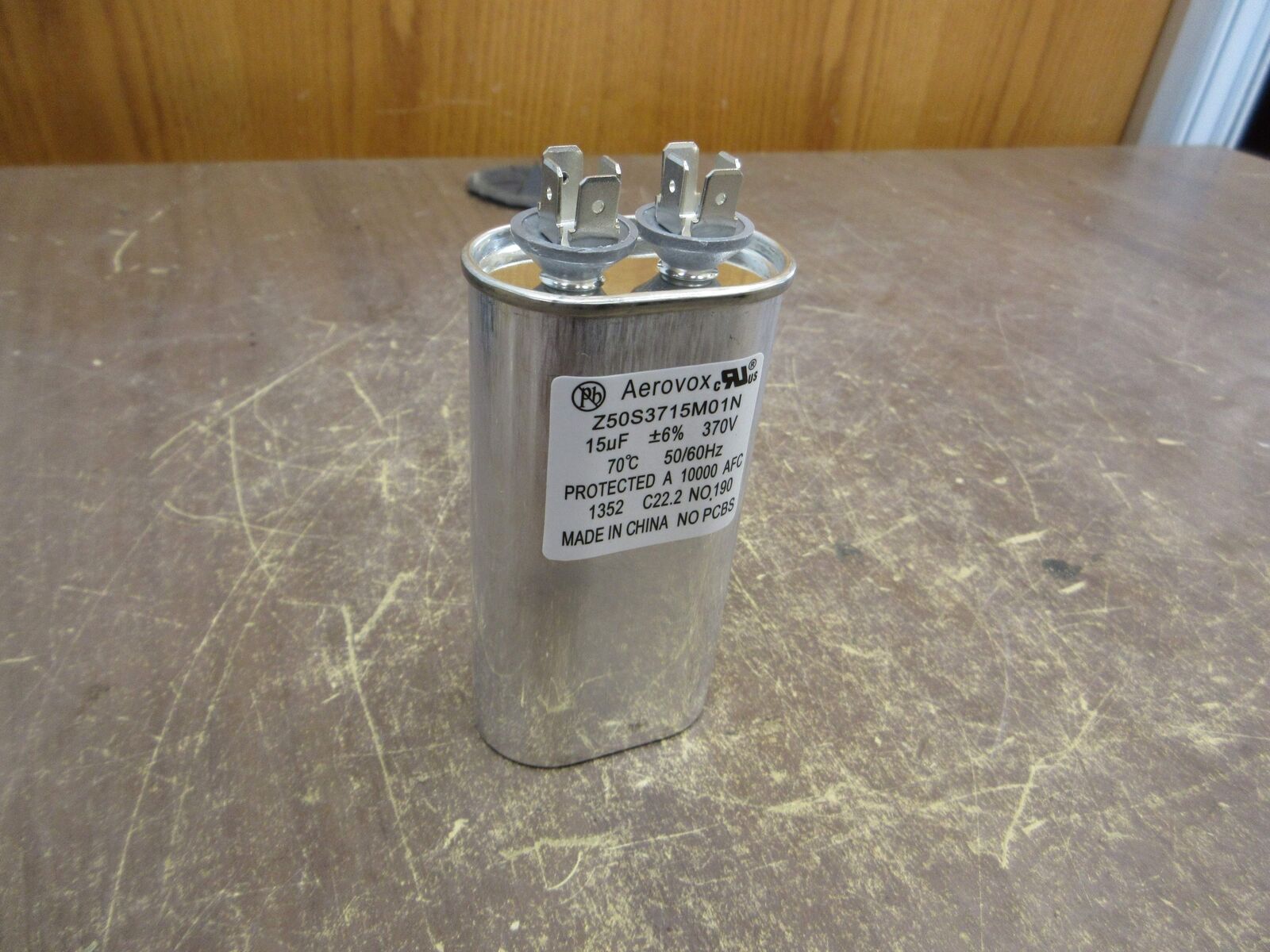 Daikin McQuay Capacitor 669241901 New Surplus