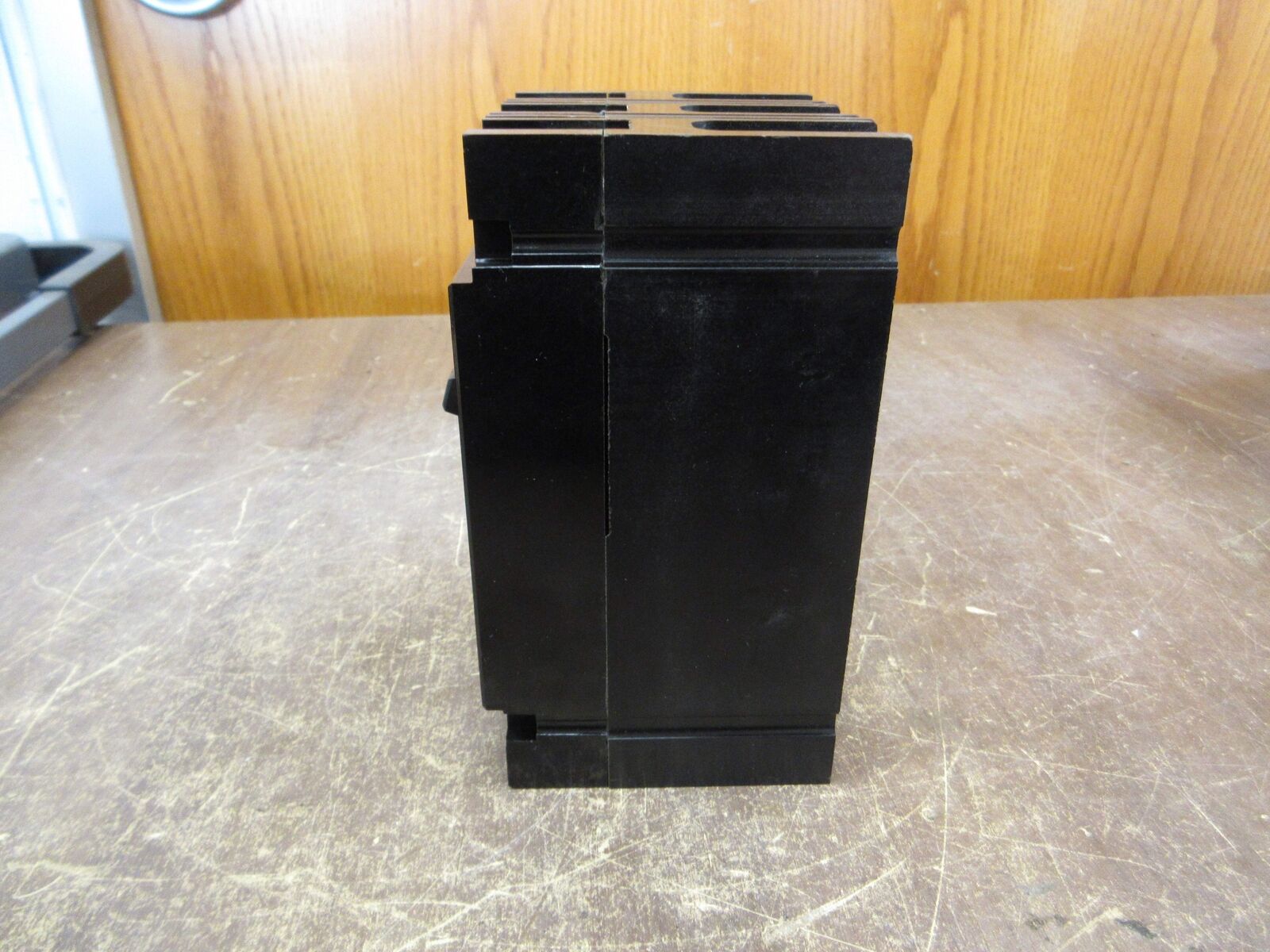 Westinghouse AB De-Ion Circuit Breaker FB3030L 30A 600V 3P New Surplus