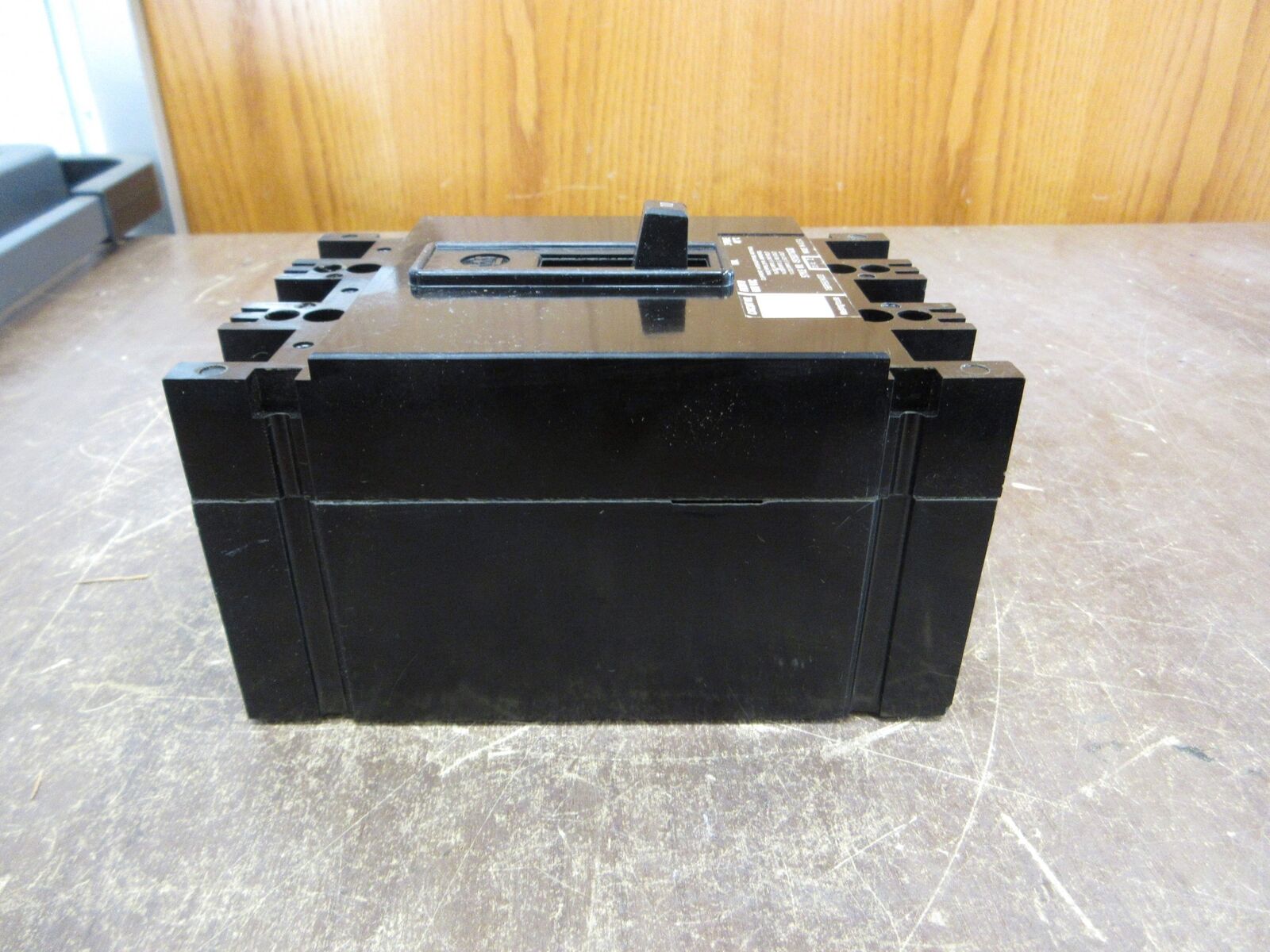 Westinghouse AB DE Ion Circuit Breaker FB3010 10A 600V 3P New Surplus
