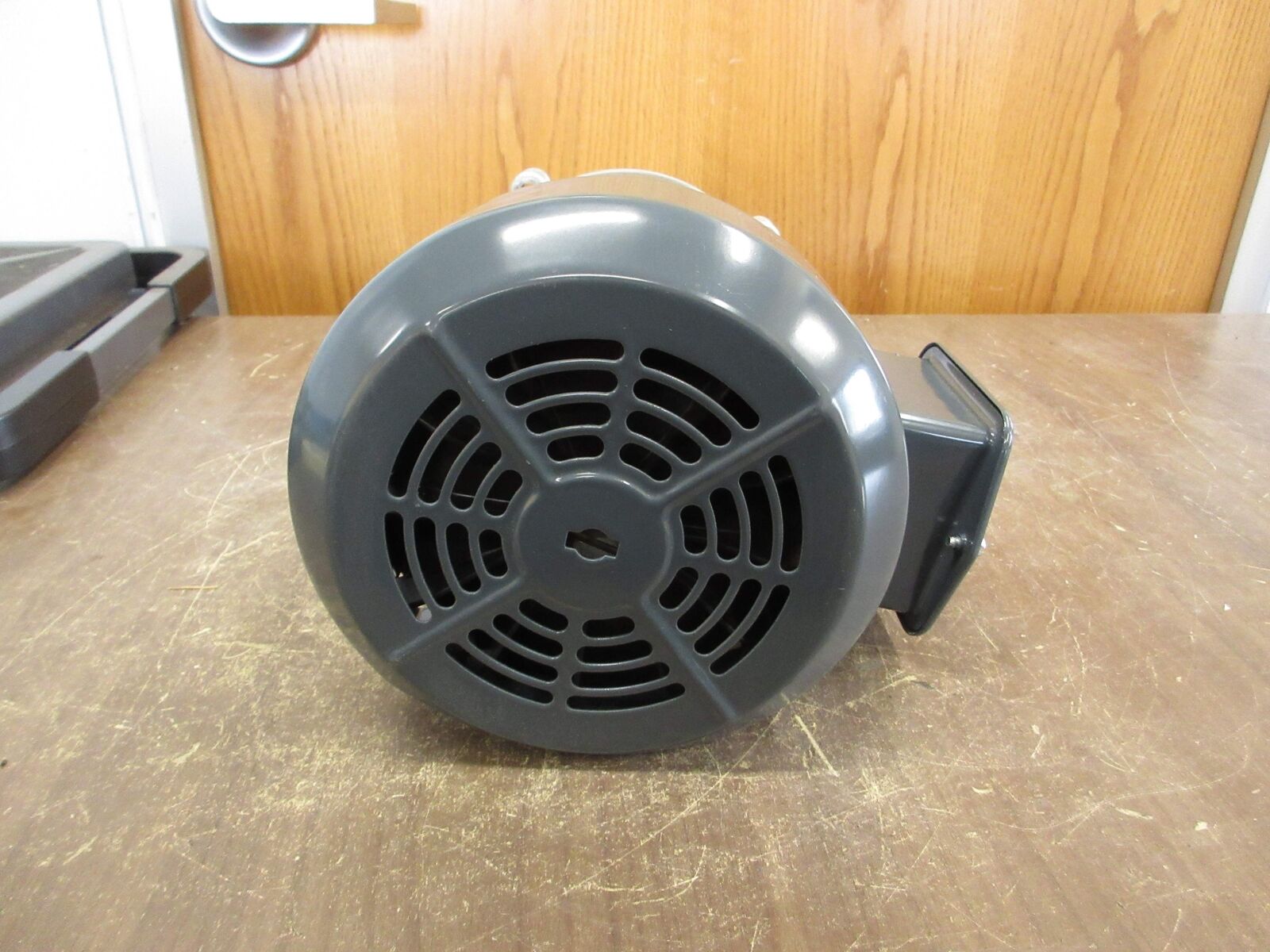 GE Motor 5K36MN339 3/4HP 3600RPM 208-230/460V 2.60/1.30A 60Hz 3Ph New Surplus