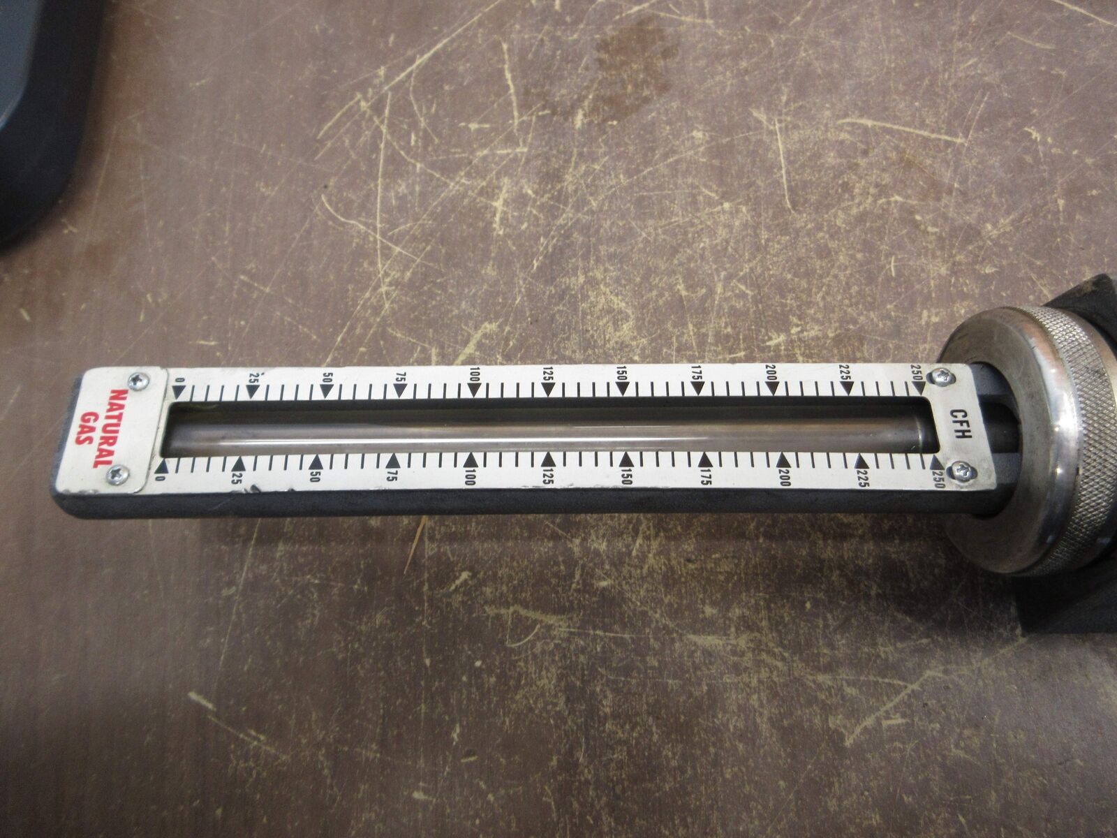 Waukee Natural Gas Flo-Meter MSV-8 SG: 0.65 PR: 18" WCG Temp: 70° F Used