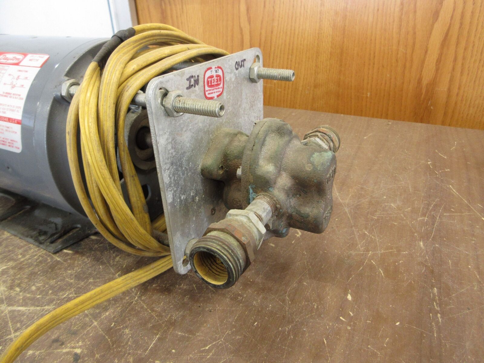 Dayton Teel Pump 1P782 1/3HP 1725RPM 115V 60Hz 1Ph Used