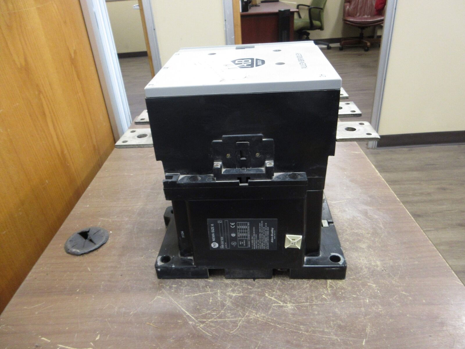 Allen-Bradley Size 6 Contactor 500-GO*930 Ser. C 480V Coil 540A 600V Used