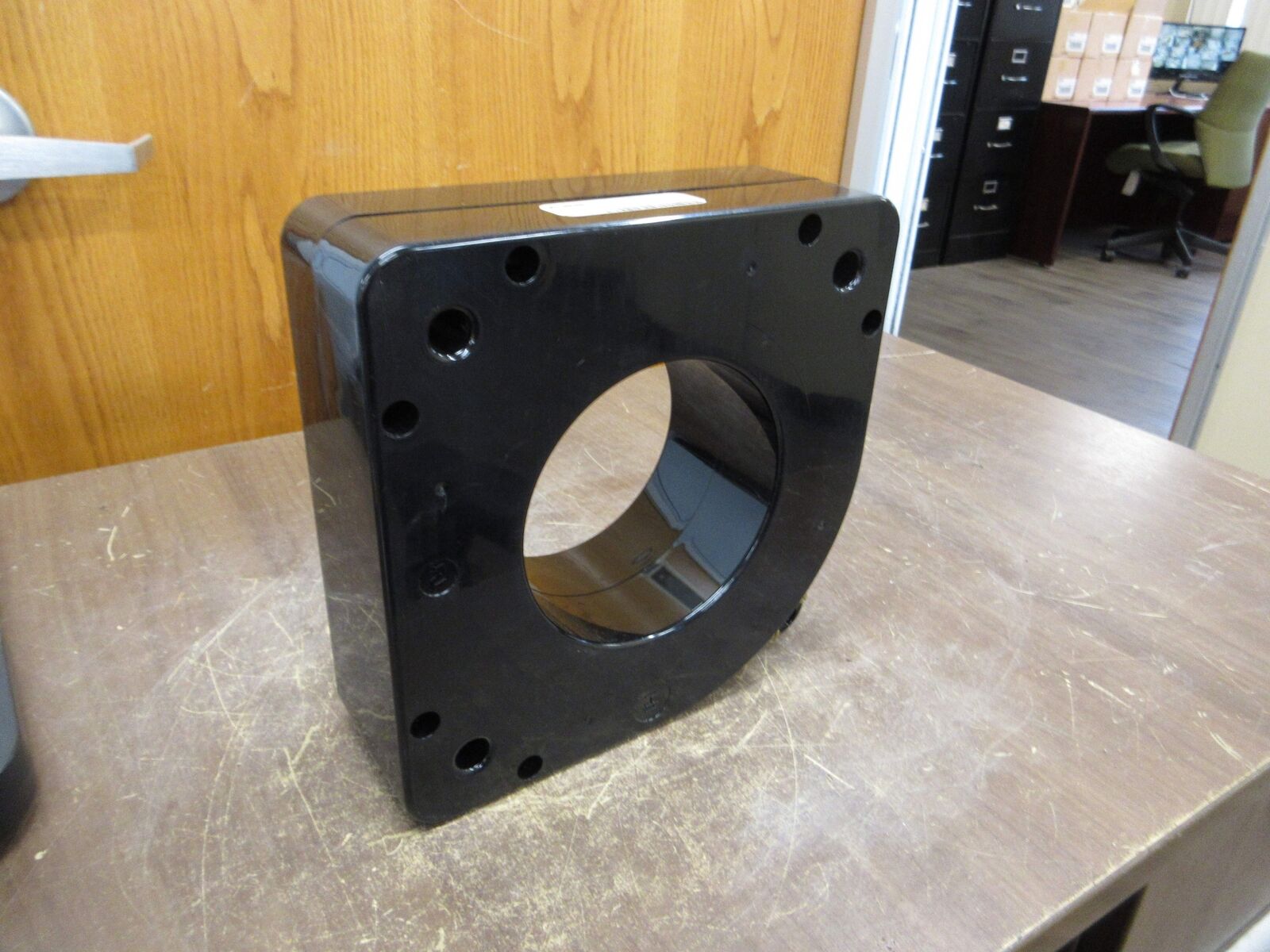 ABB SAB-1-MR Current Transformer 923A329G79 Ratio 3000:5A 600V 25-400Hz *No Box*