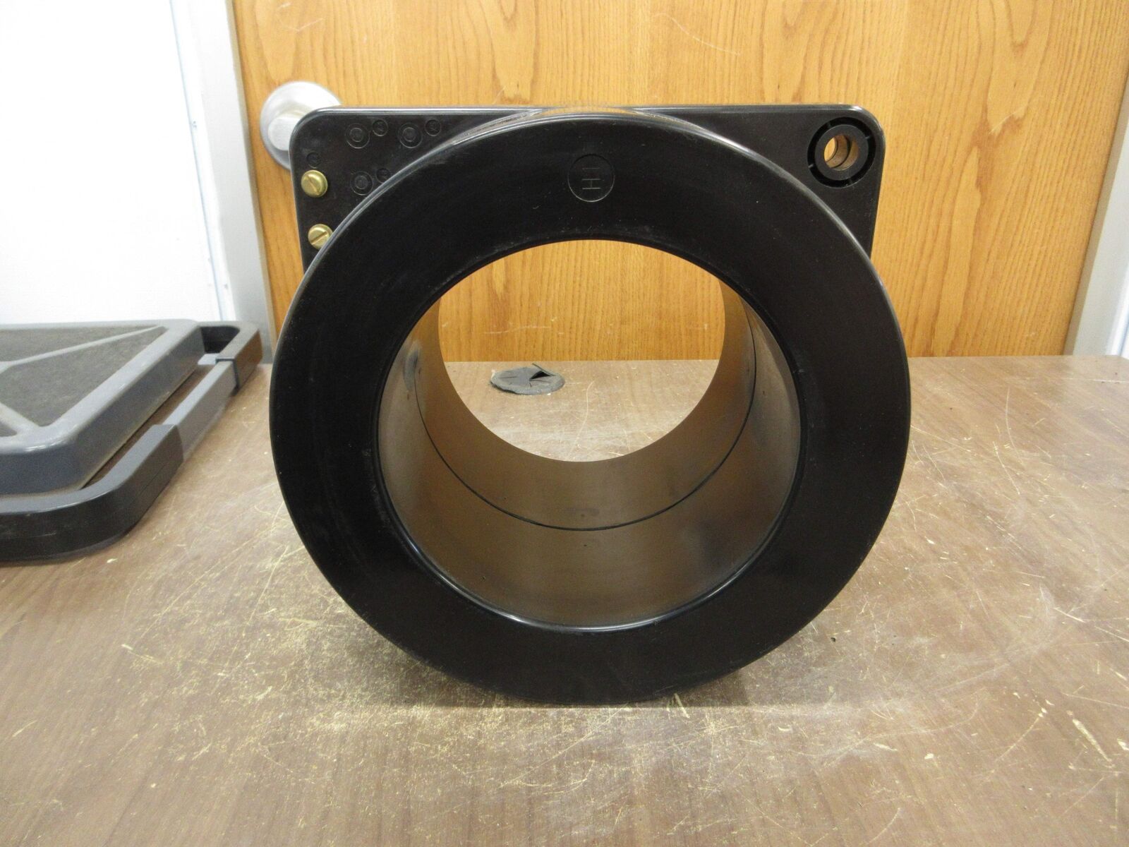 Instrument Transformers Current Transformer 785-202 Ratio 2000: 5A 600V 50-400Hz