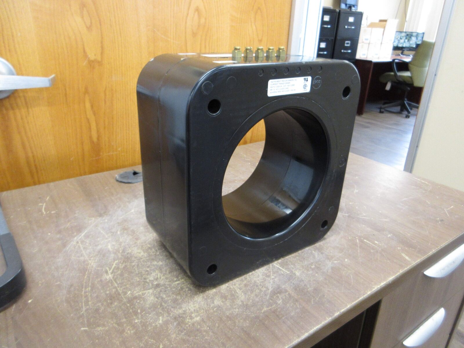 Instrument Transformers Current Transformer 143-122MR Ratio 1200:5A 600V Used