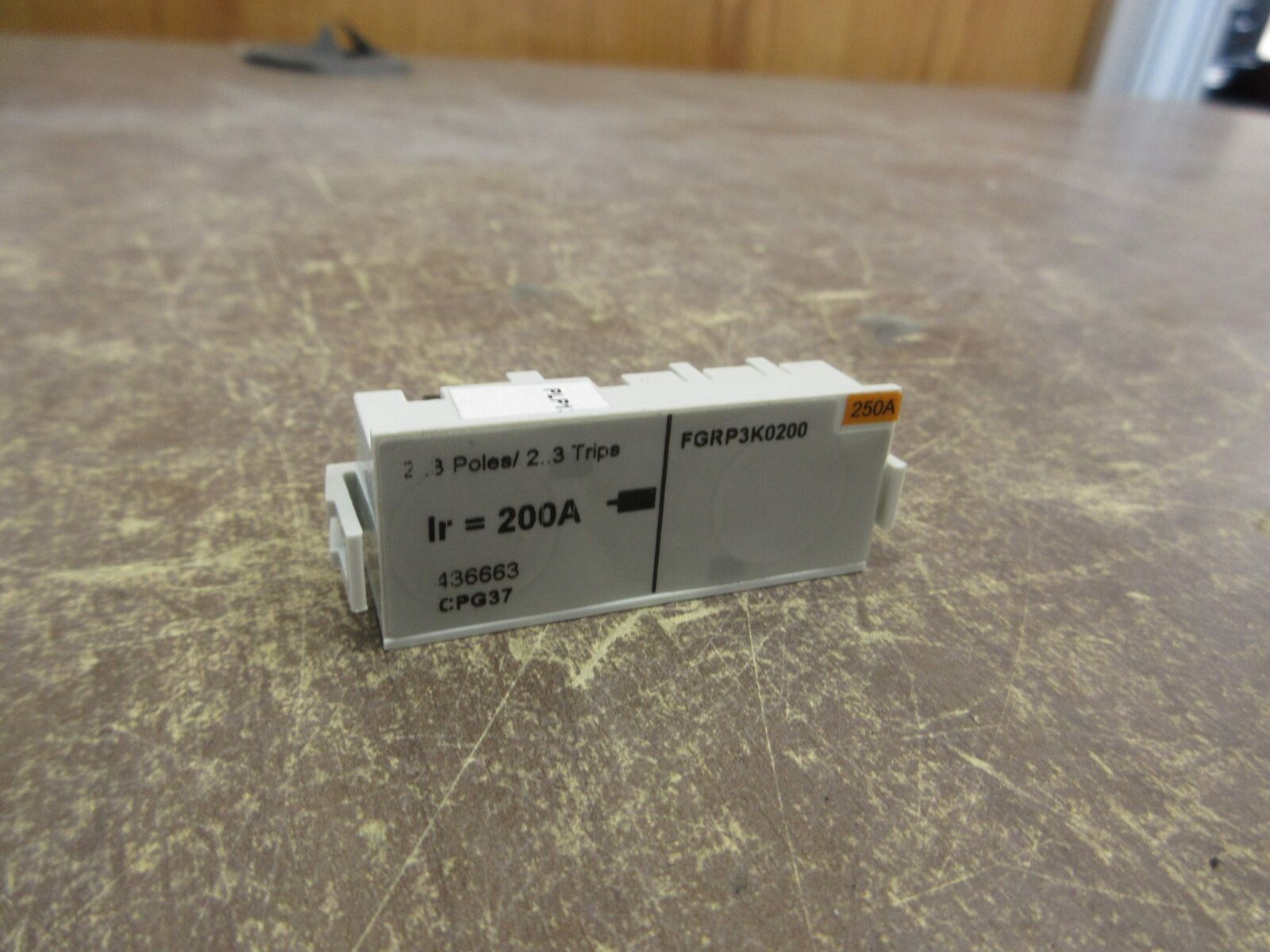 GE Rating Plug FGRP3K0200 200A New Surplus