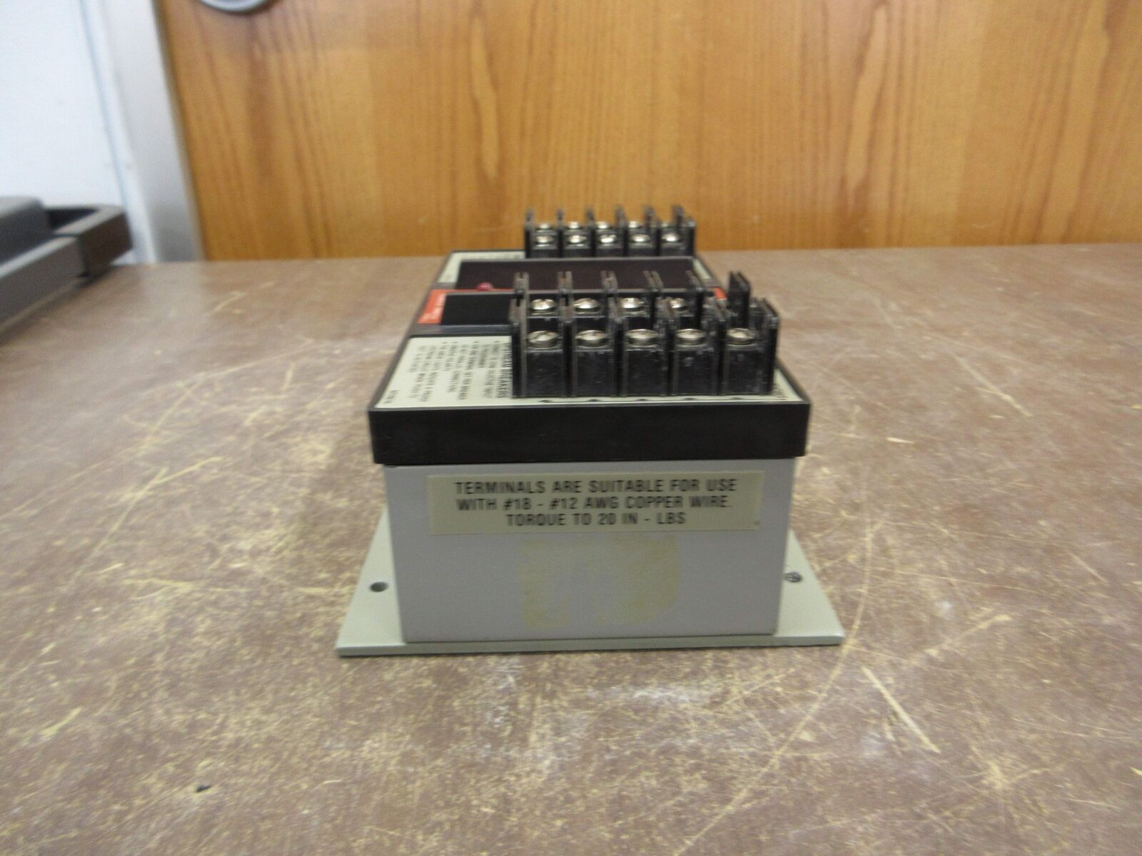 GE Zone Selective Interlock Module TIM-1 120/208/240V 15VA 50/60Hz Used