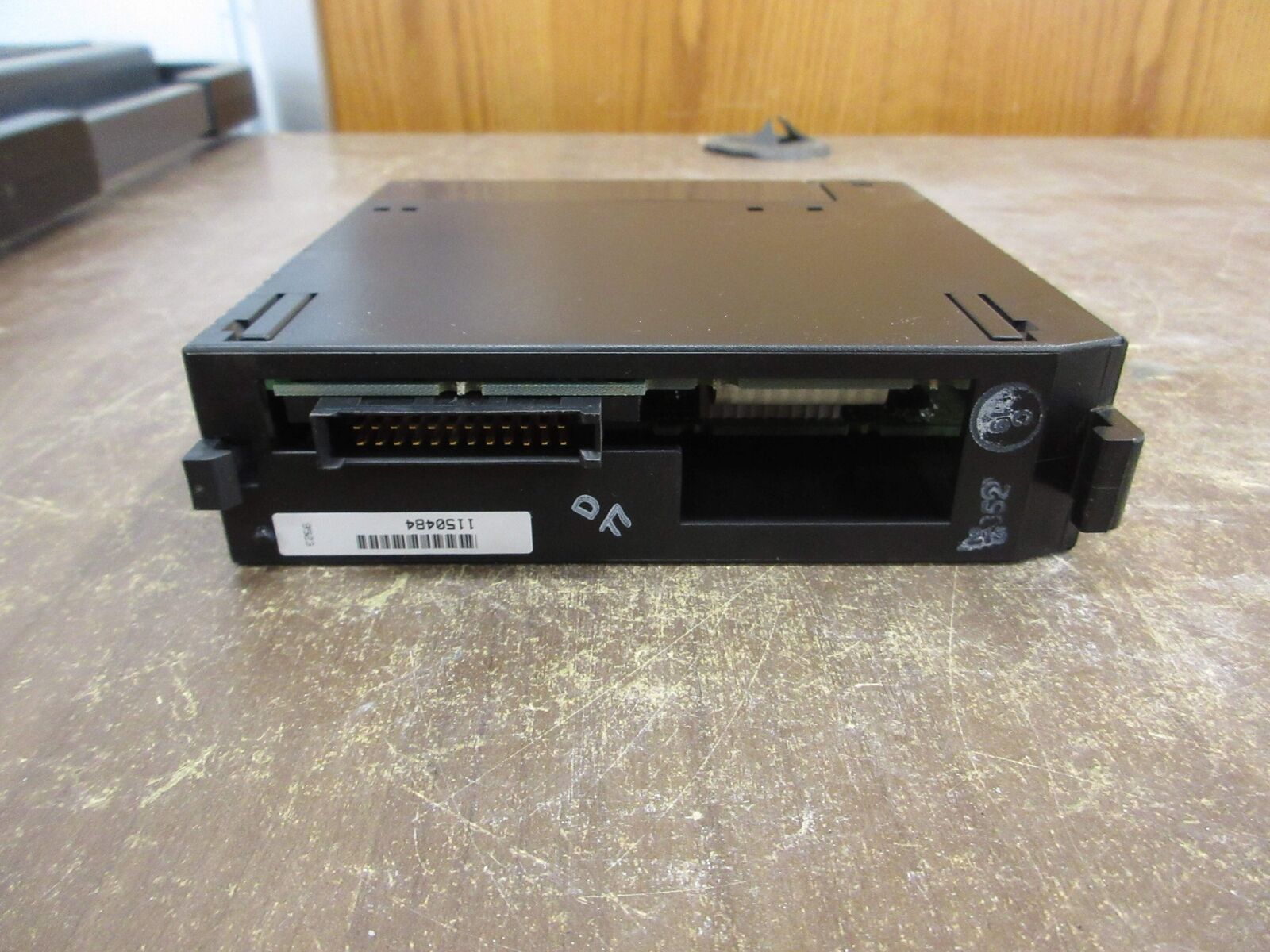 GE Fanuc Input Module IC693MDL655E 24VDC 32PT POS/NEG Fast Used