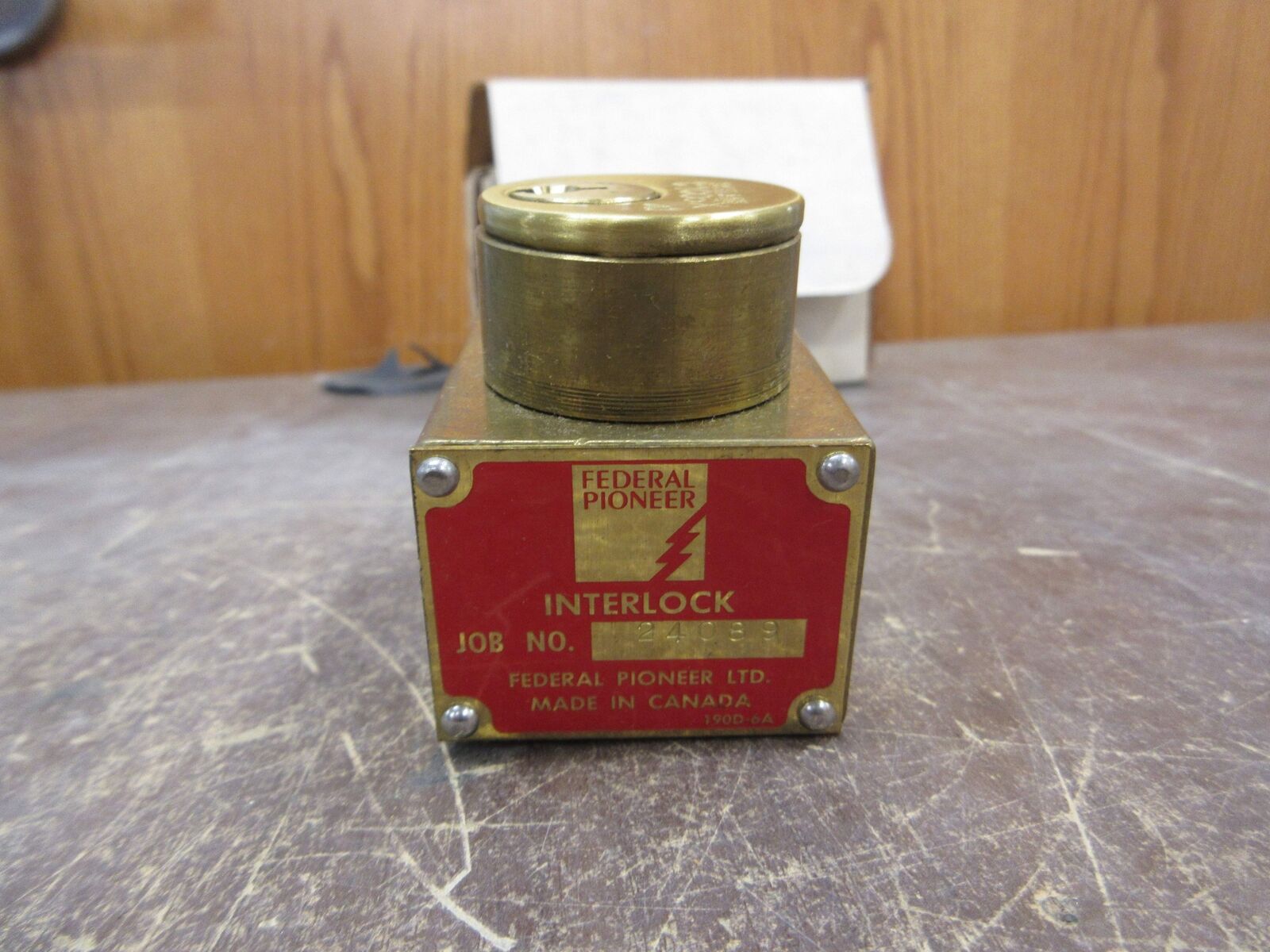 Federal Pioneer Schlage Interlock C1006X A1 New Surplus