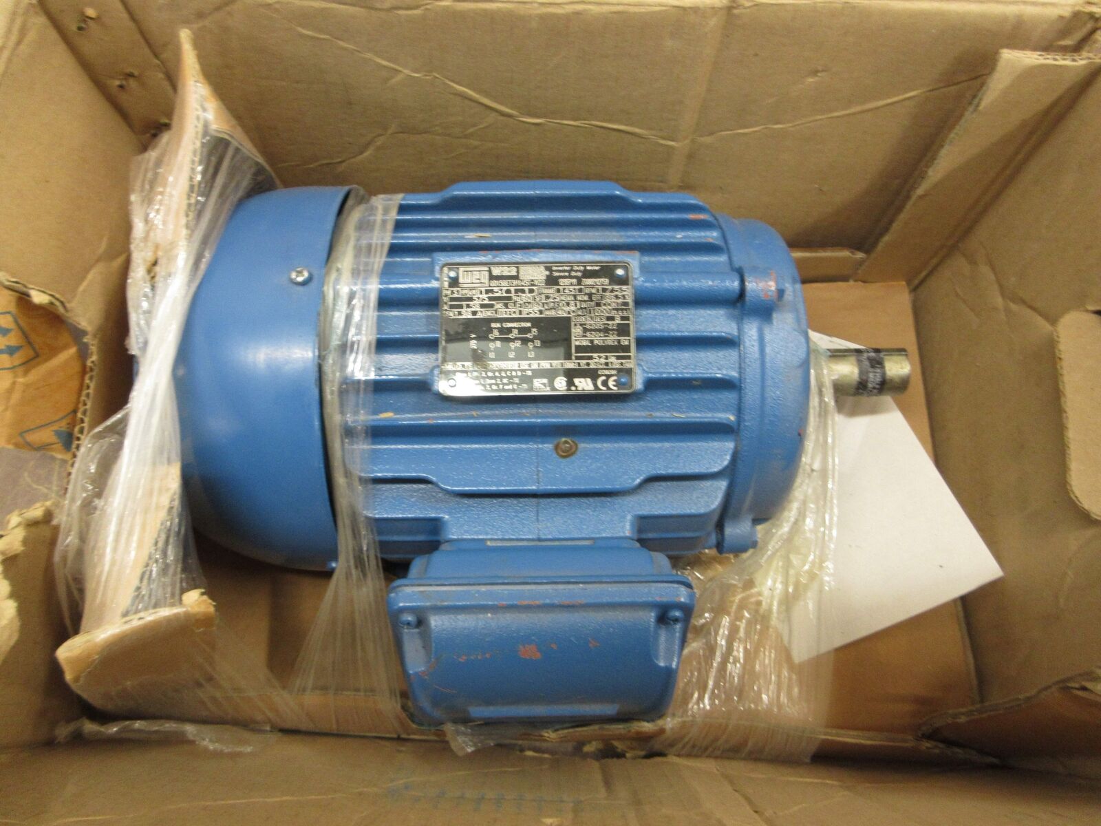 WEG Motor 00158ET3H145T-W22 1.5HP 1800RPM 575V 1.58A 60Hz 3Ph *Damaged Box*