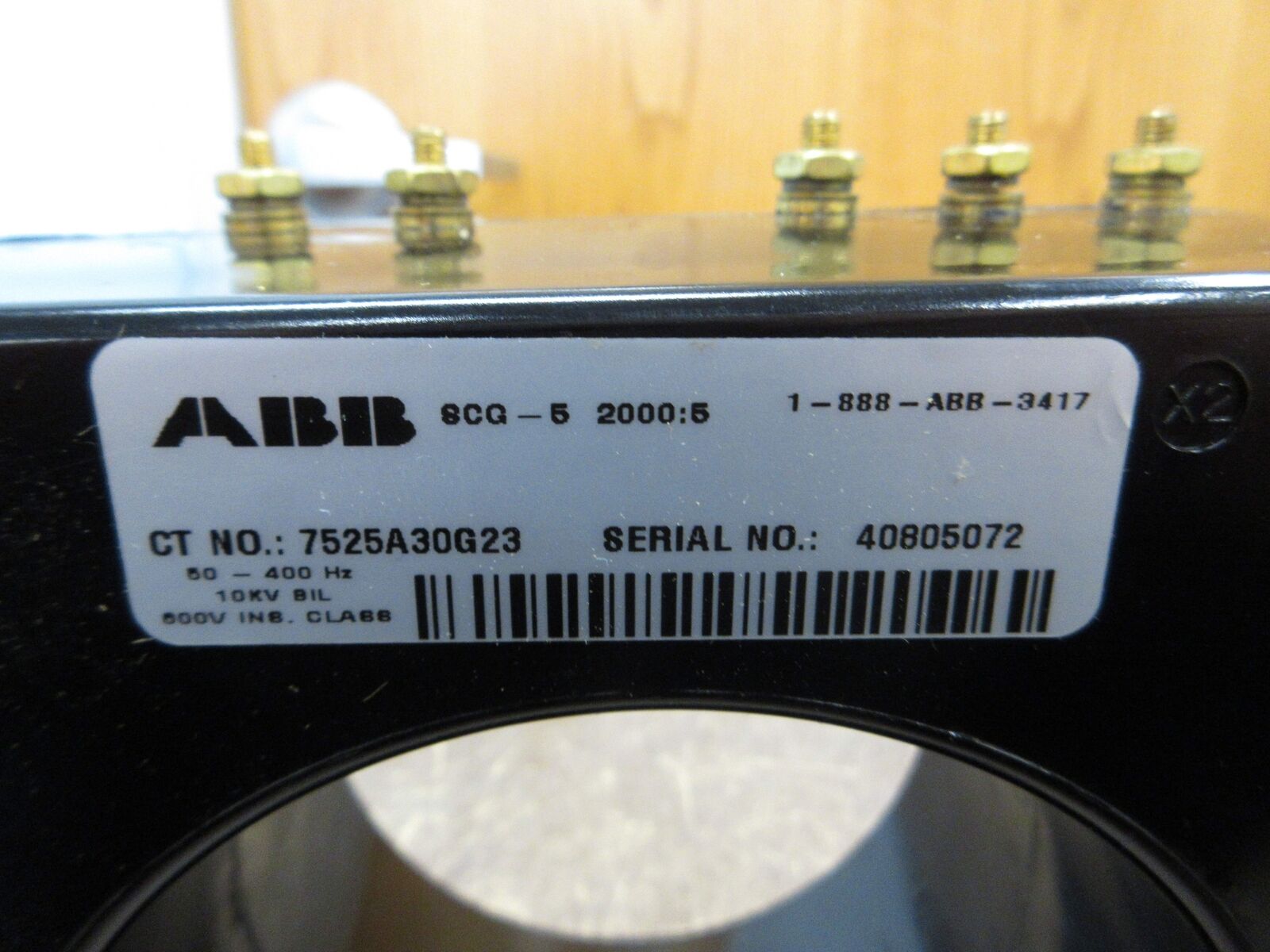ABB SCG-5 Current Transformer 7525A30G23 Ratio 2000:5A 600V 50-400Hz 10kV BIL