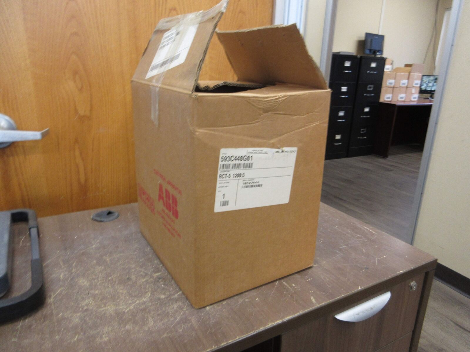 ABB RCT-5 Current Transformer 593C440G01 Ratio 1200:5A New Surplus