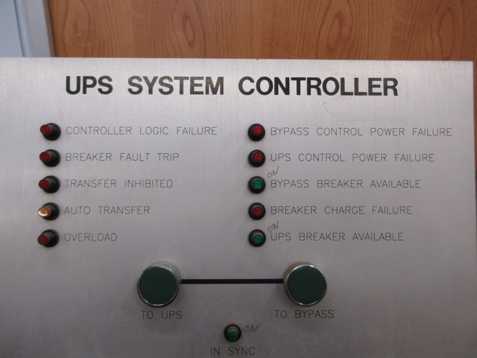 K/W Control Systems, Inc. UPS System Controller 090084200 Used