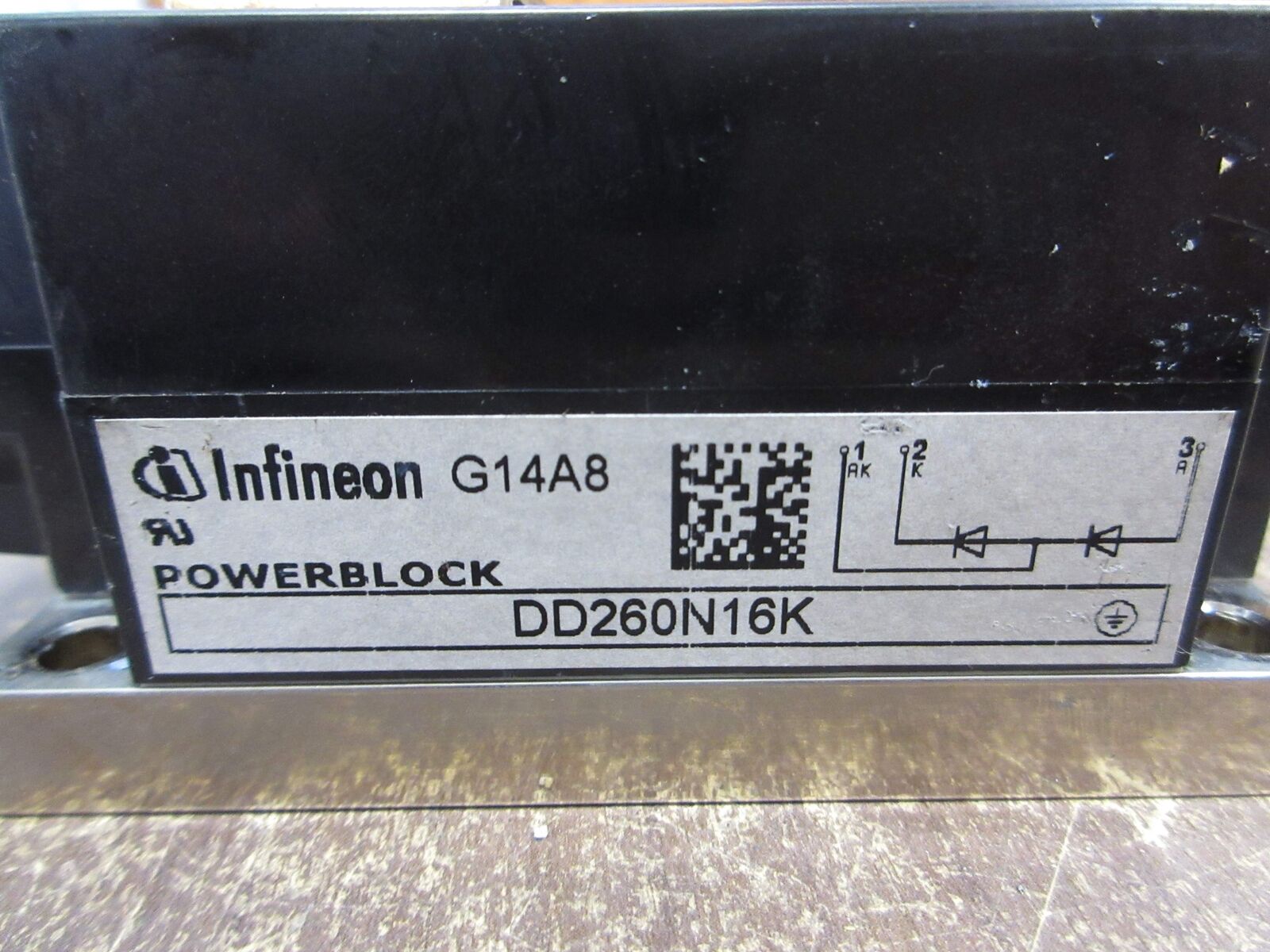 Infineon Powerblock DD260N16K Used