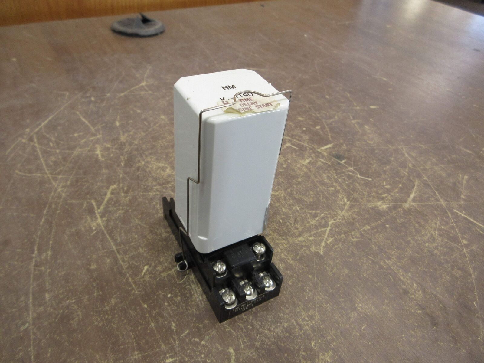 Zenith HM-2 Time Delay Relay HM K-1190 120VAC 60Hz w/ Base Used
