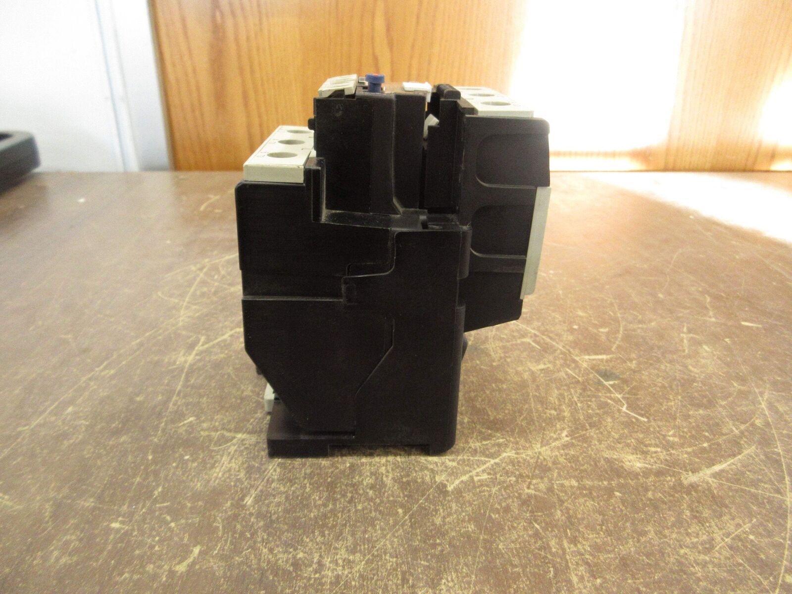 Telemecanique Solid State Overload LR2 D35 Trip: 48-65A w/ DIN-Rail Adapter Used