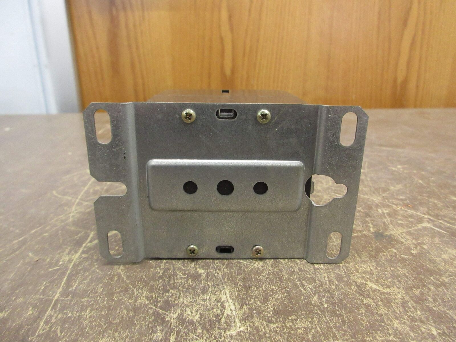 Products Unlimited Contactor 3100-30T1028WA 120V Coil 40A 600V Used