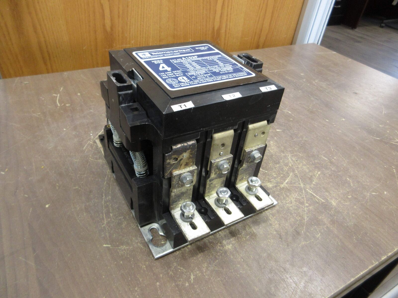 Telemecanique Size 4 Contactor A103F 480V Coil 150A 600V Used