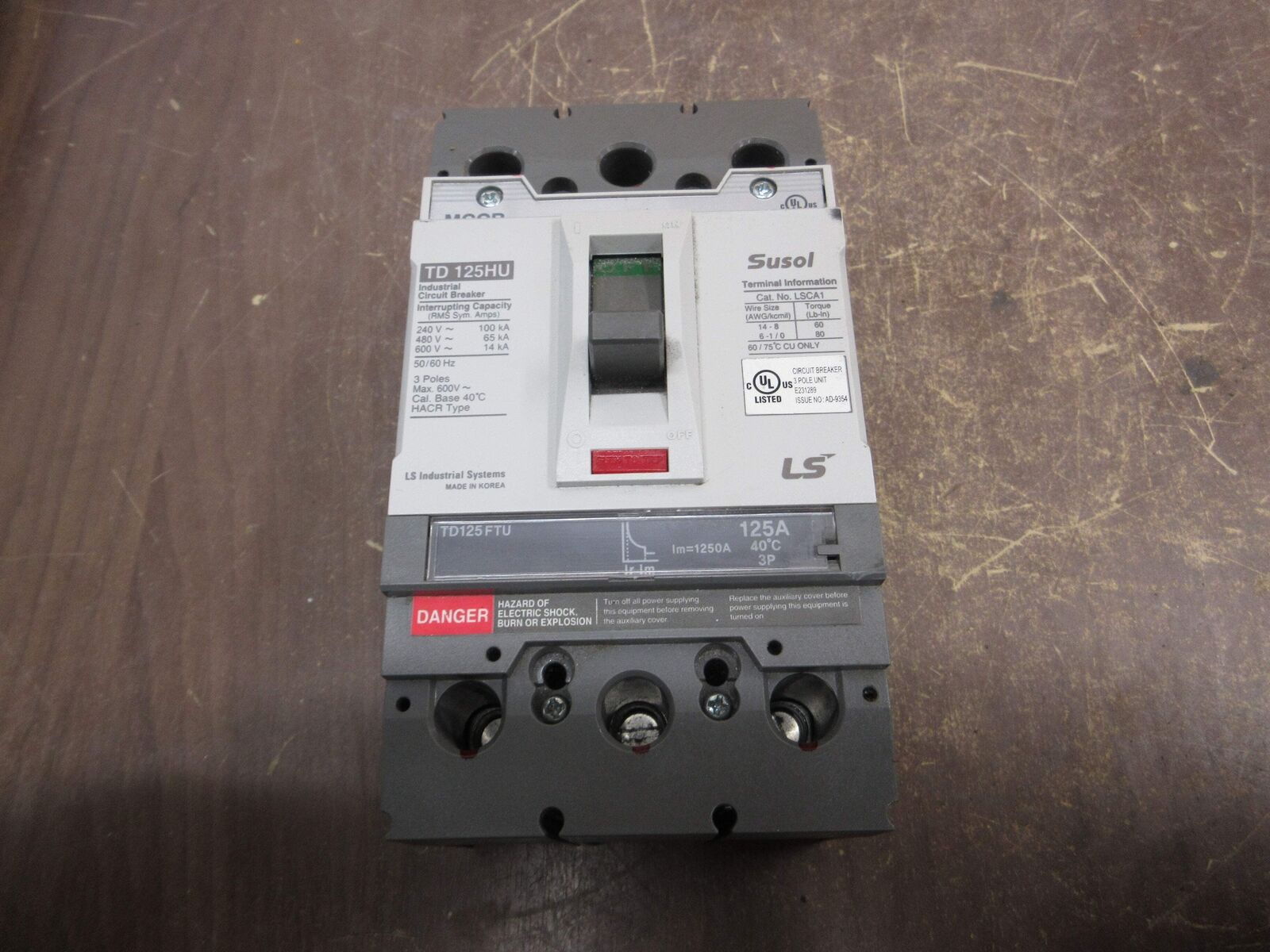 LS Circuit Breaker TD125HU 125A 600V 3P Used