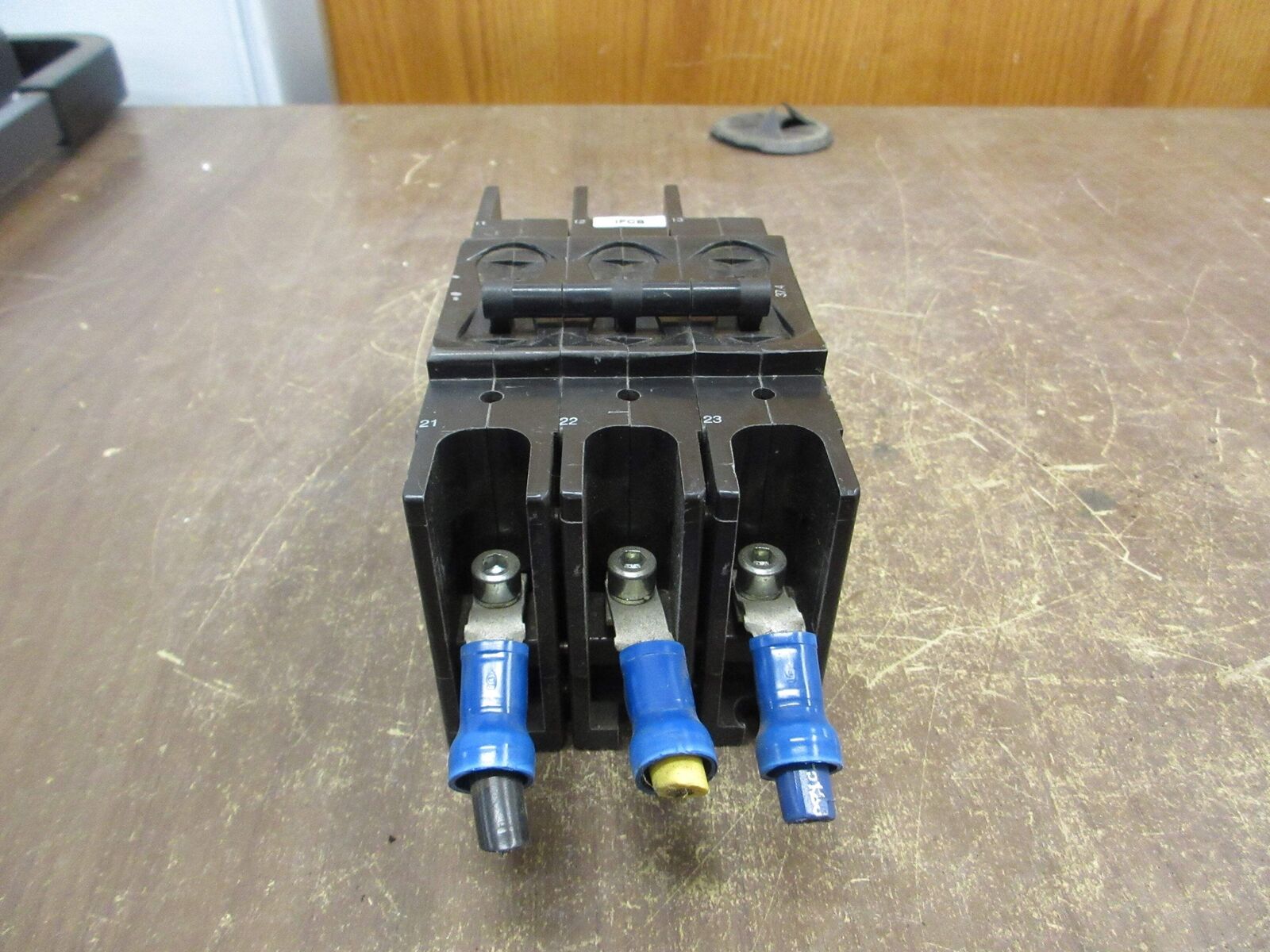 Airpax Circuit Breaker 219-3-2988-964 37.4A 480V 3P Used