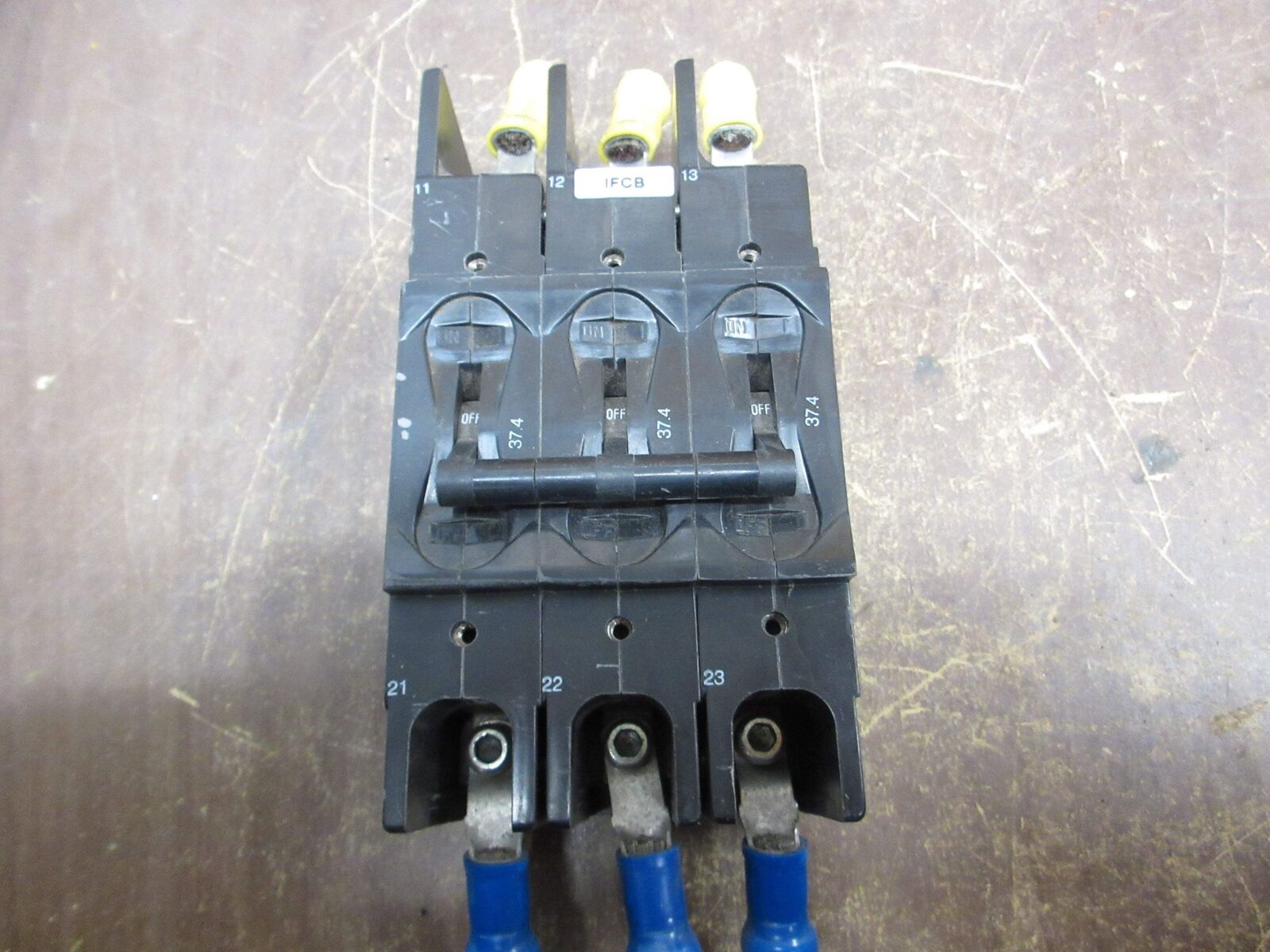 Airpax Circuit Breaker 219-3-2988-964 37.4A 480V 3P Used