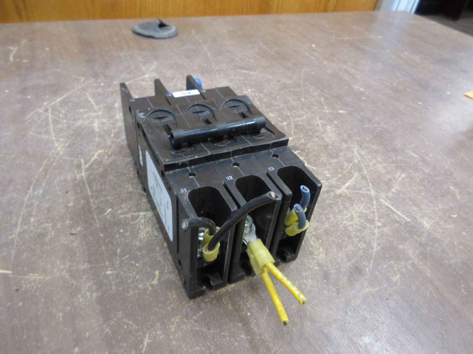 Airpax Circuit Breaker 219-3-2600-429 39A 480V 3P Used