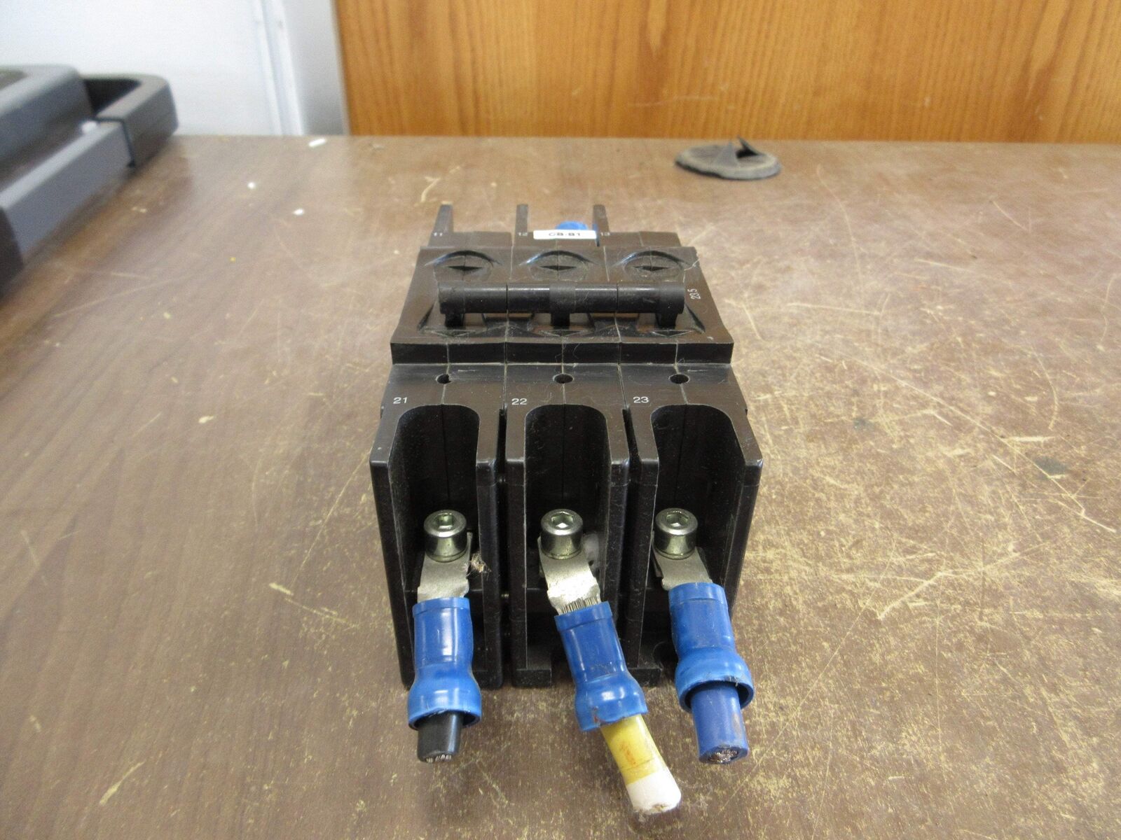 Airpax Circuit Breaker 219-3-2600-555 23.5A 600V 3P Used