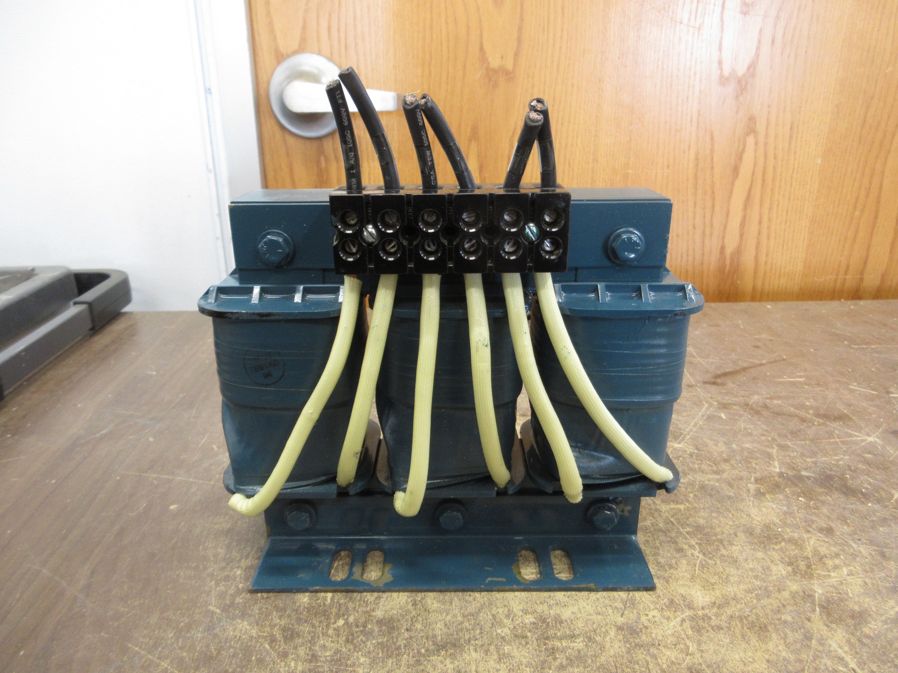 MTE 3Ph Line Reactor RL-04502 0.7mH 45A 600V 50/60Hz Used