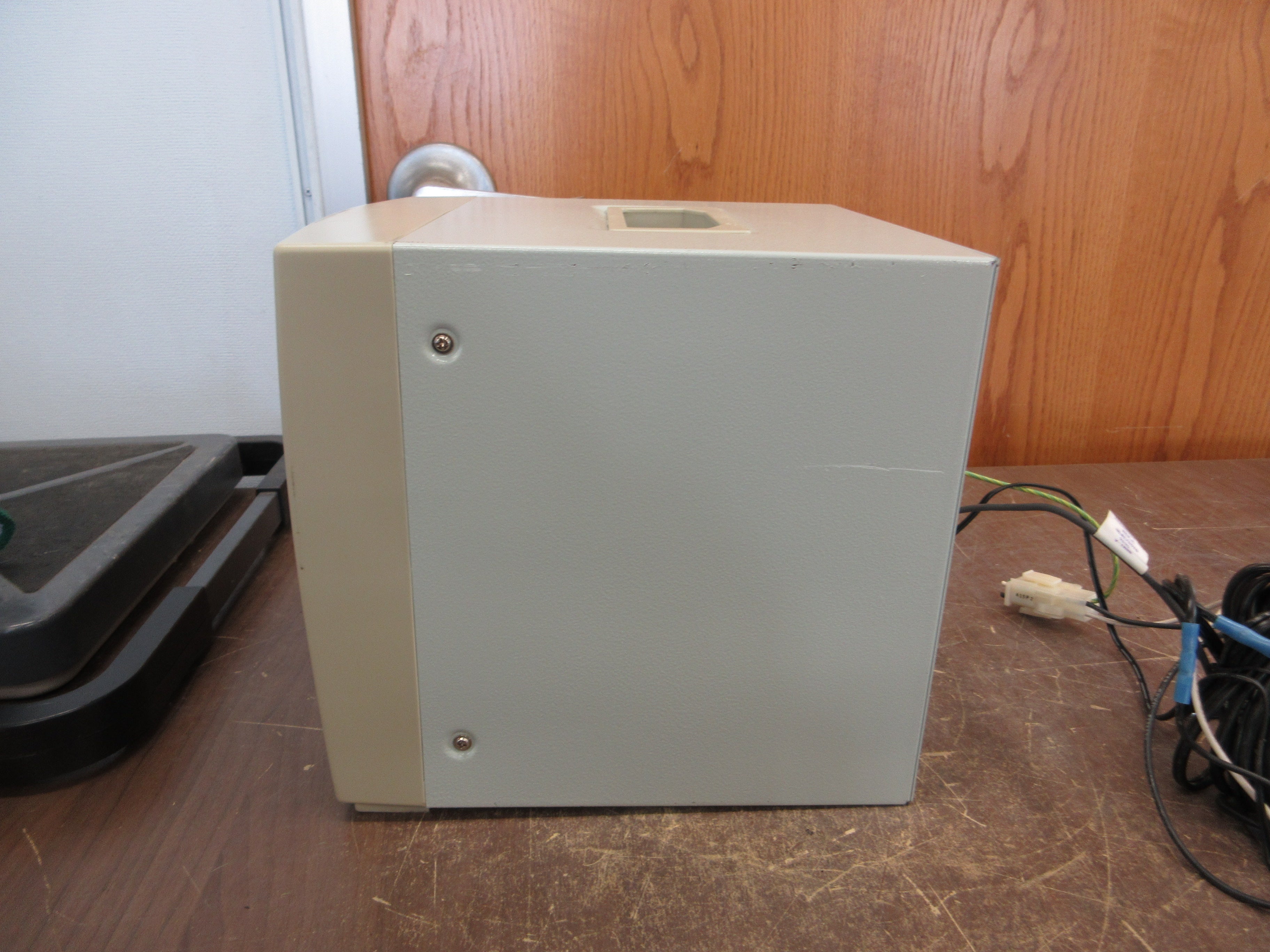 Satow CRT Monitor 101500048 Used