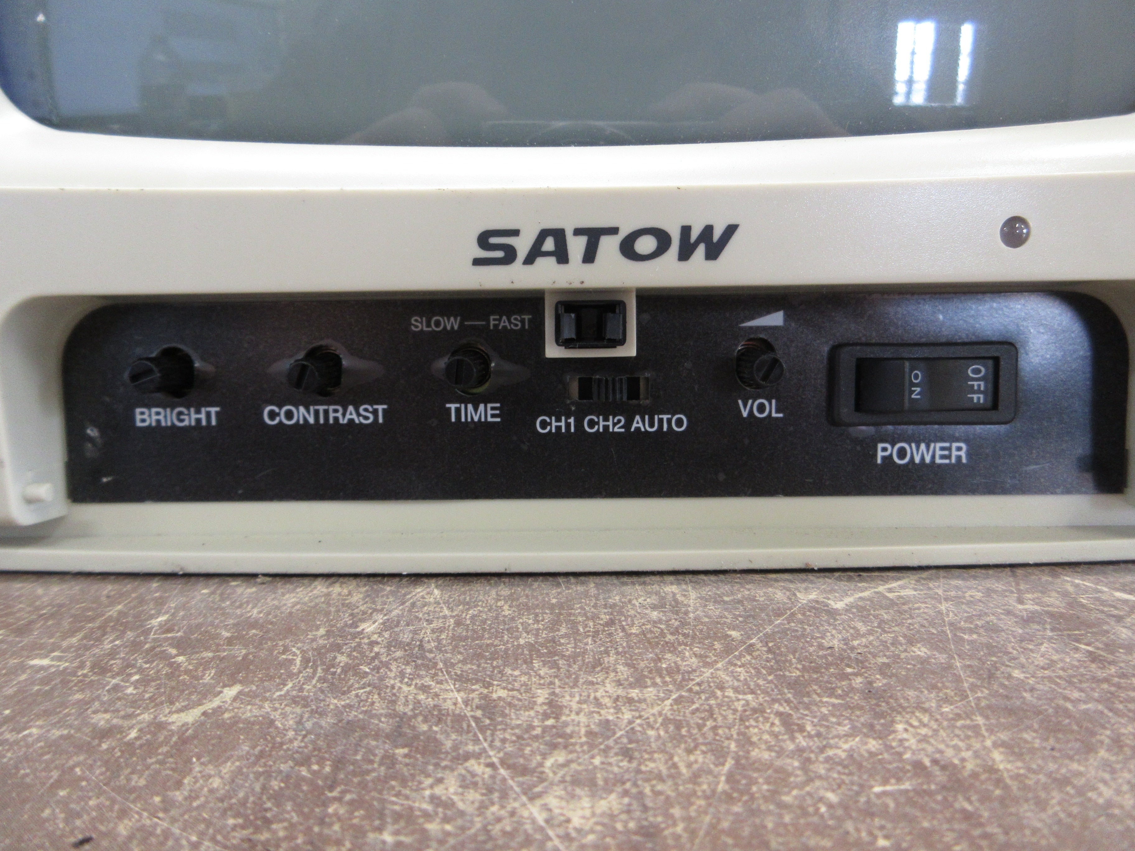 Satow CRT Monitor 101500048 Used