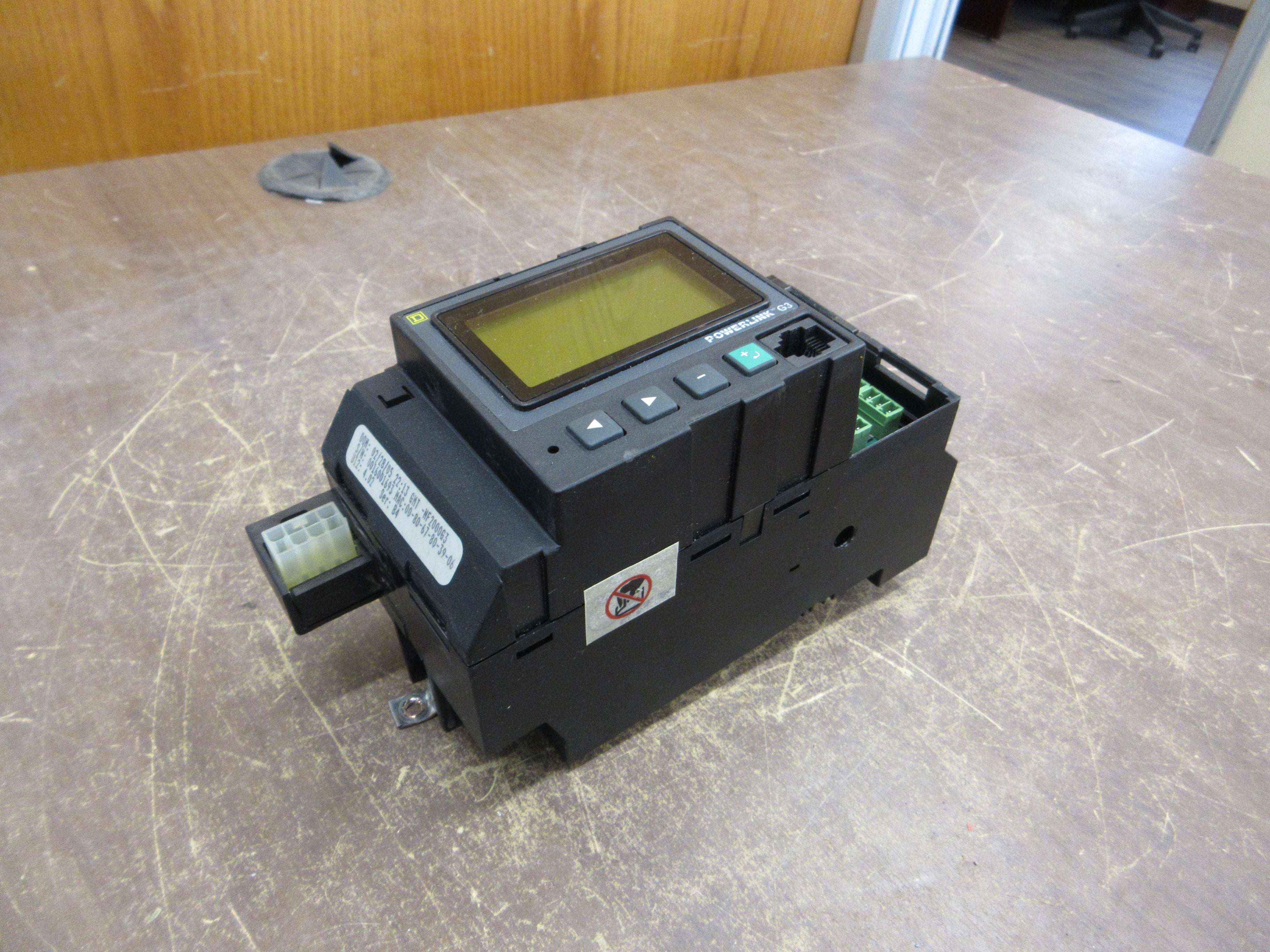 Square D Powerlink G3 Controller NF2000G3 *No Terminal Cover* Used