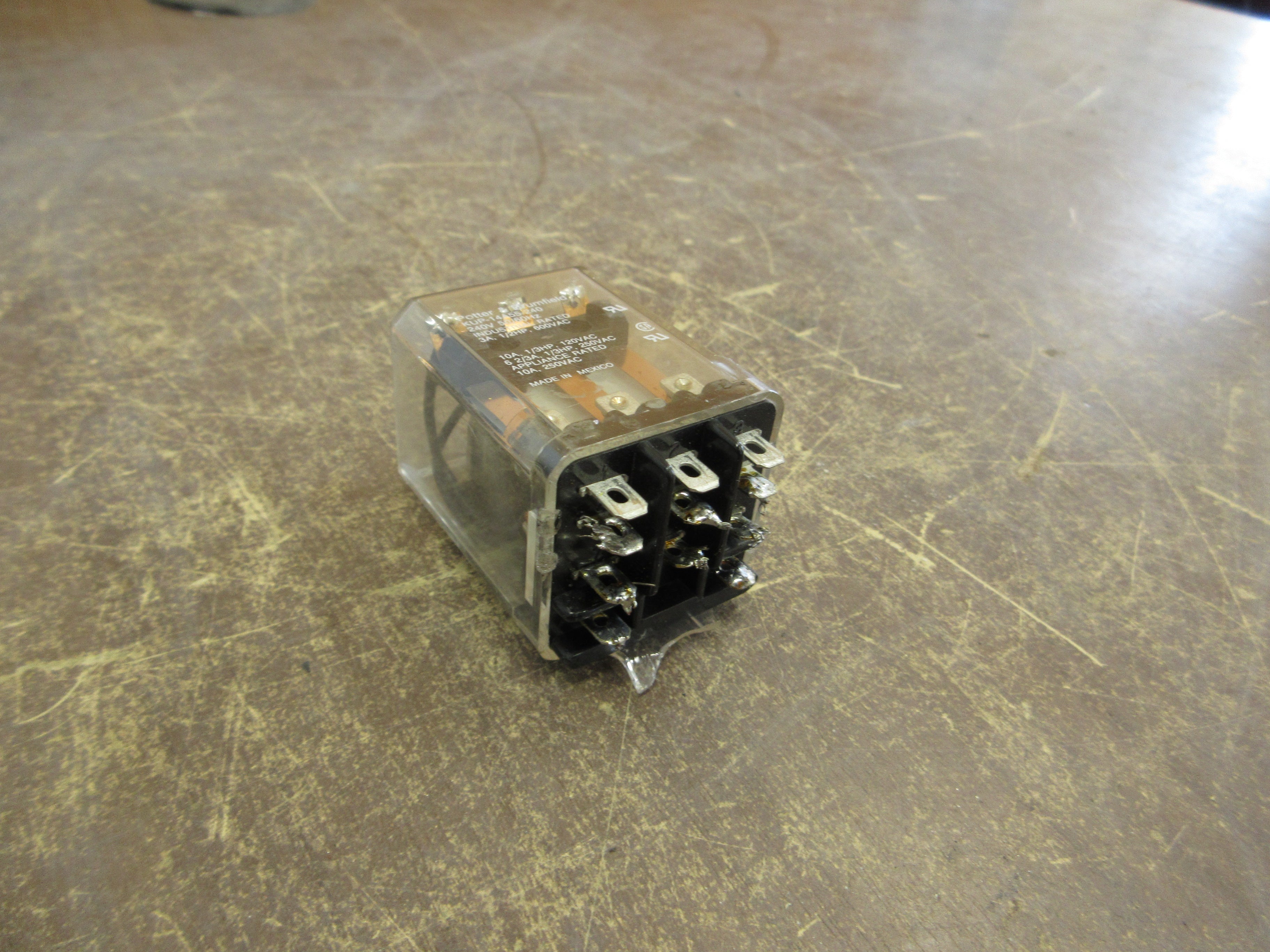 Potter & Brumfield Relay KUP-14A55-240 240V Coil *Broken Mounting Foot* Used