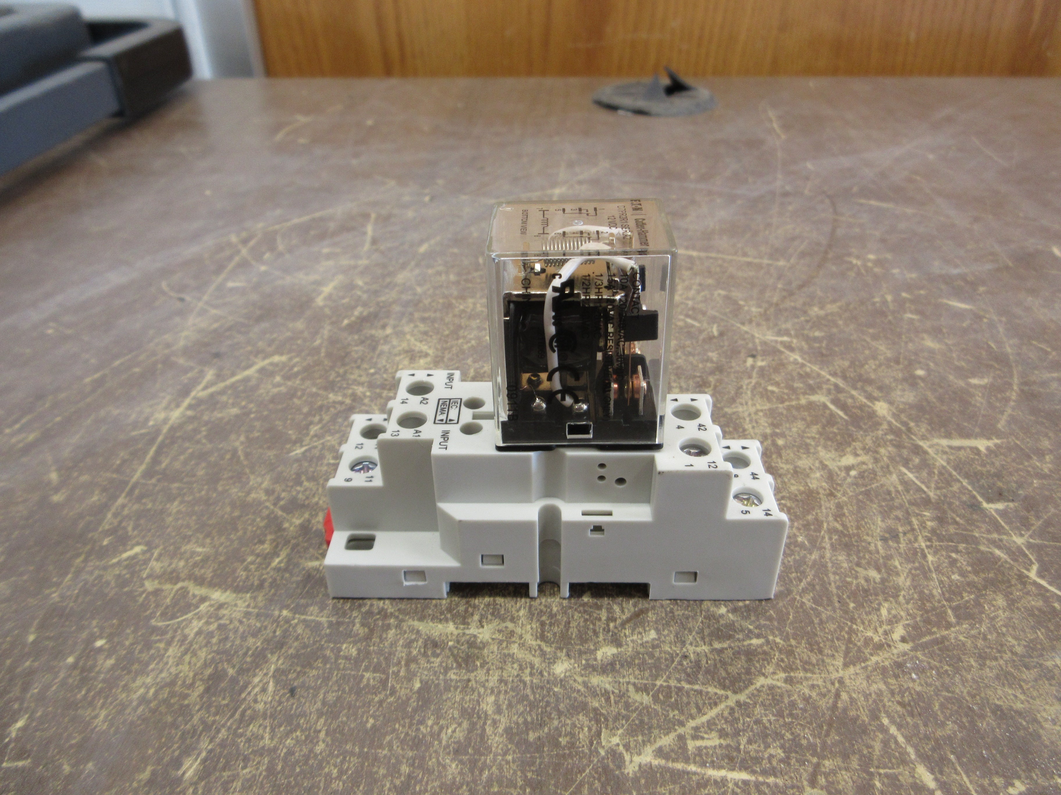 Eaton Relay D7PR2R1 Ser. A2 12VDC Coil w/ Base Used