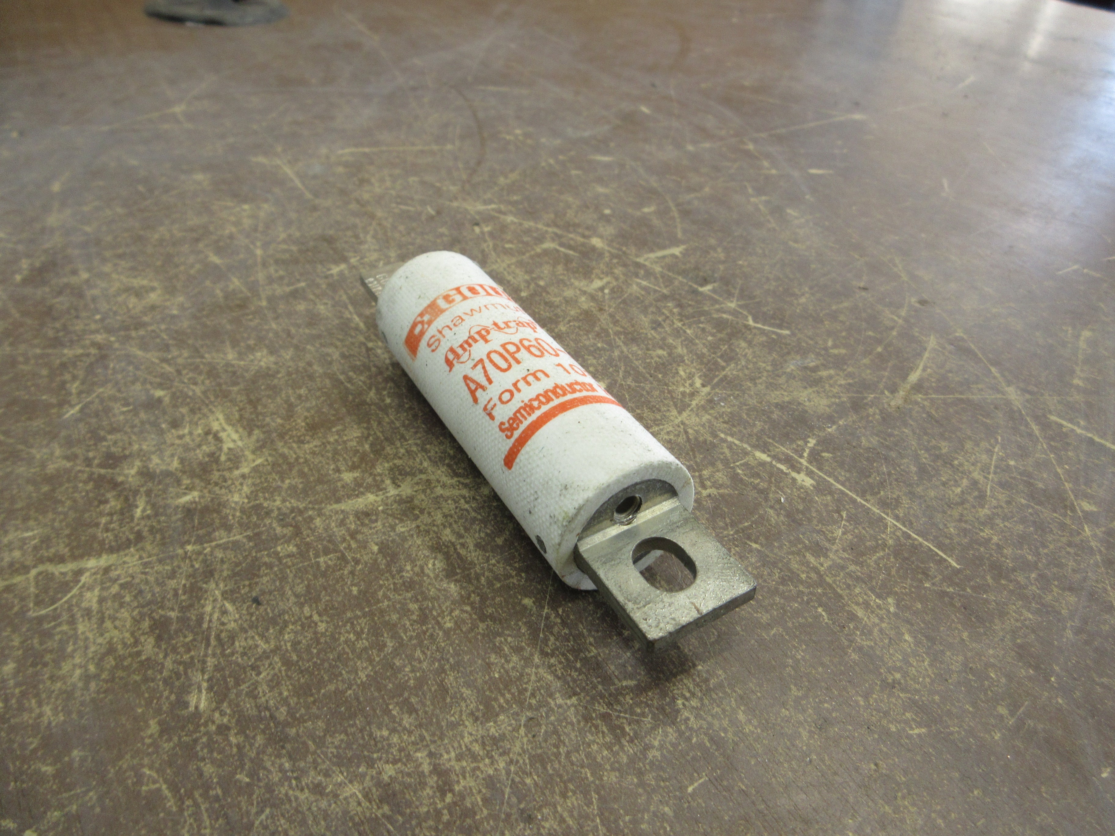 Gould Shawmut Amp-Trap Fuse A70P60-4 60A 700V Used