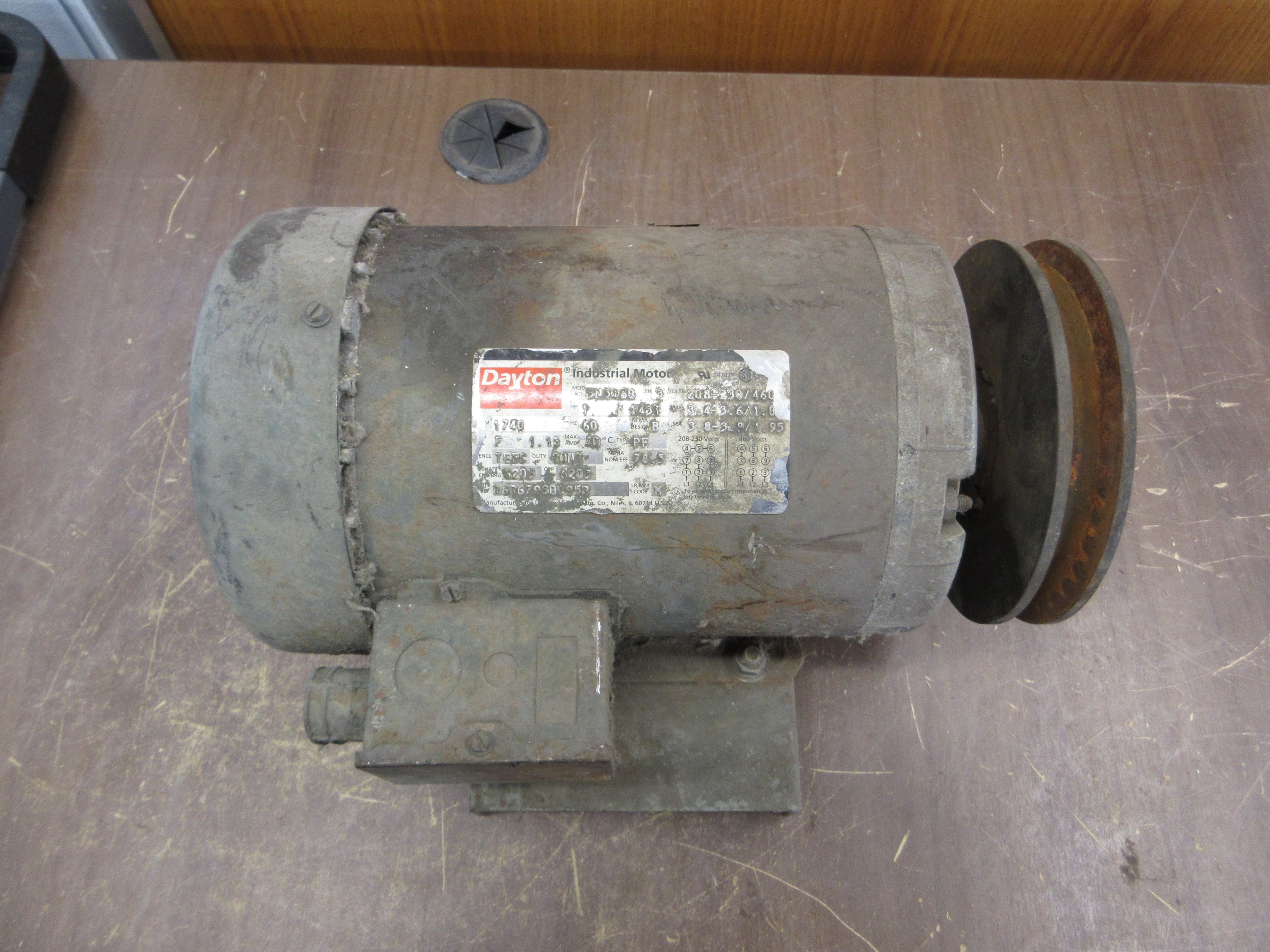 Dayton Motor 3N548B 1HP 1800RPM 208-230/460V 3.4/3.6/1.8A 3Ph 60Hz Used