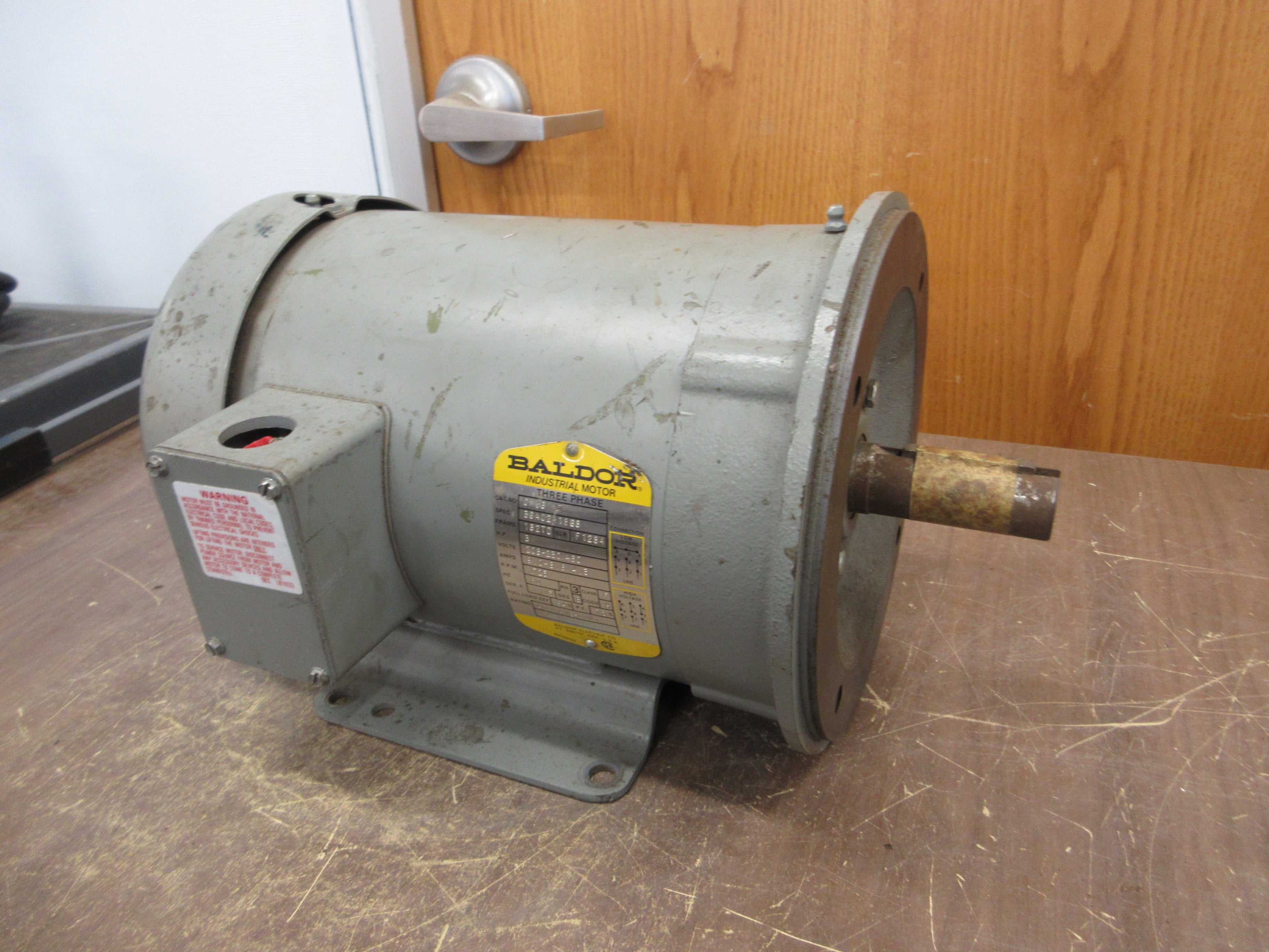 Baldor Motor CM3611T 3HP 1800RPM 208-230/460V 9.0-8.6/4.3A 3Ph 60Hz Frame: 182TC