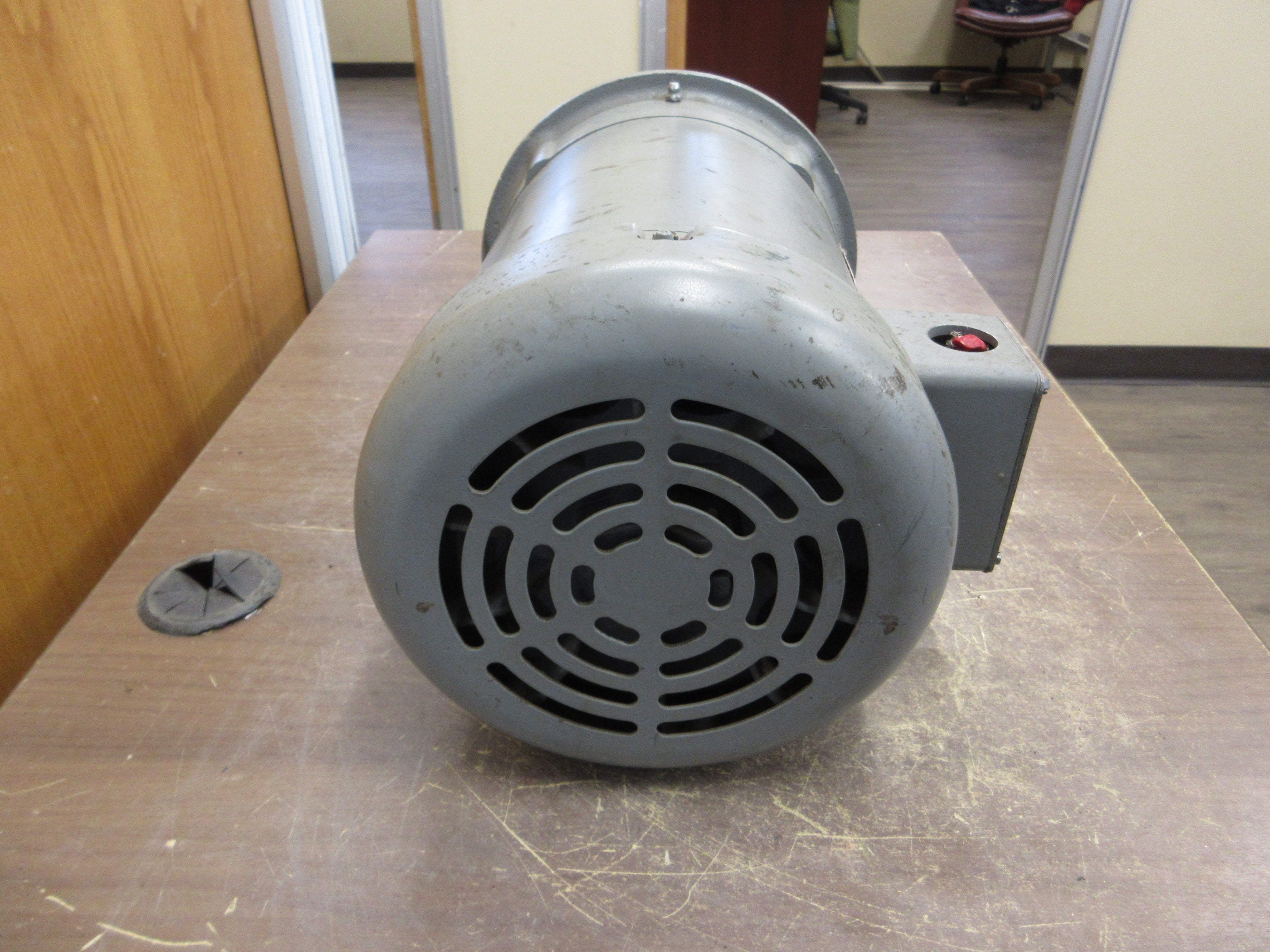 Baldor Motor CM3611T 3HP 1800RPM 208-230/460V 9.0-8.6/4.3A 3Ph 60Hz Frame: 182TC