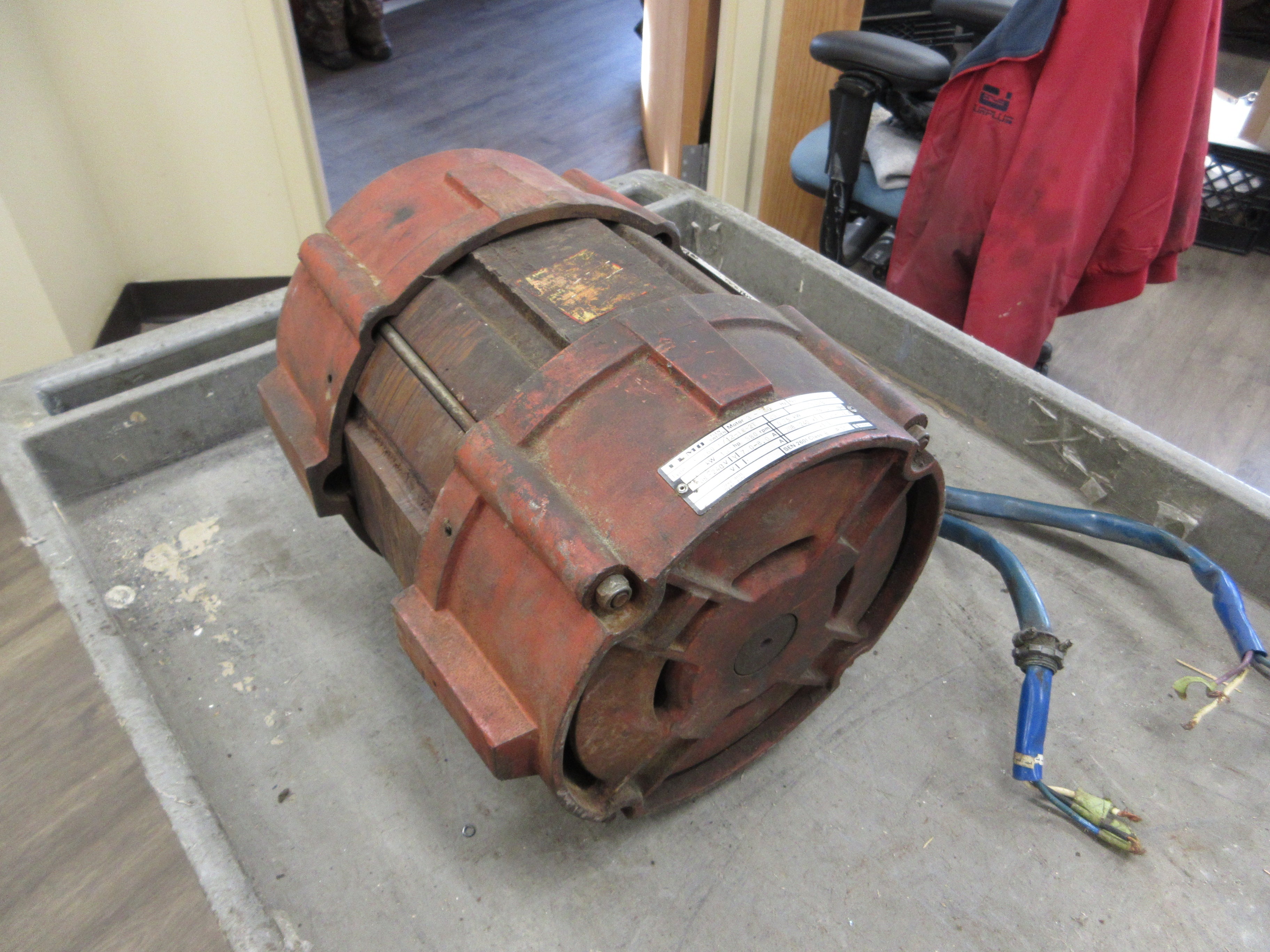 Elmo Drive Motor CF 160 F/42-18-2T 1.2 HP 600RPM 208-240V 7-8A 3Ph 60Hz Used